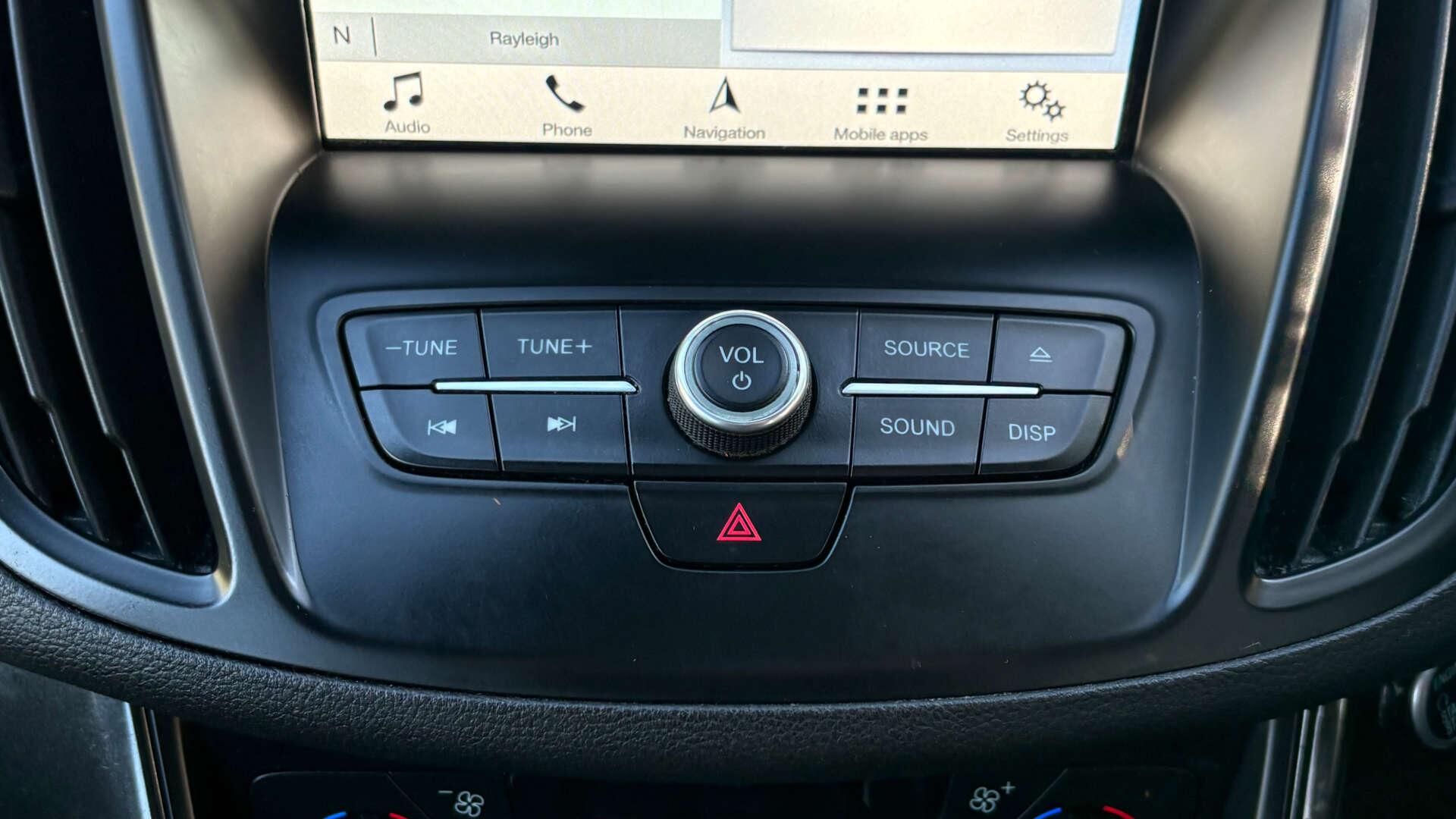 Ford Kuga view 35