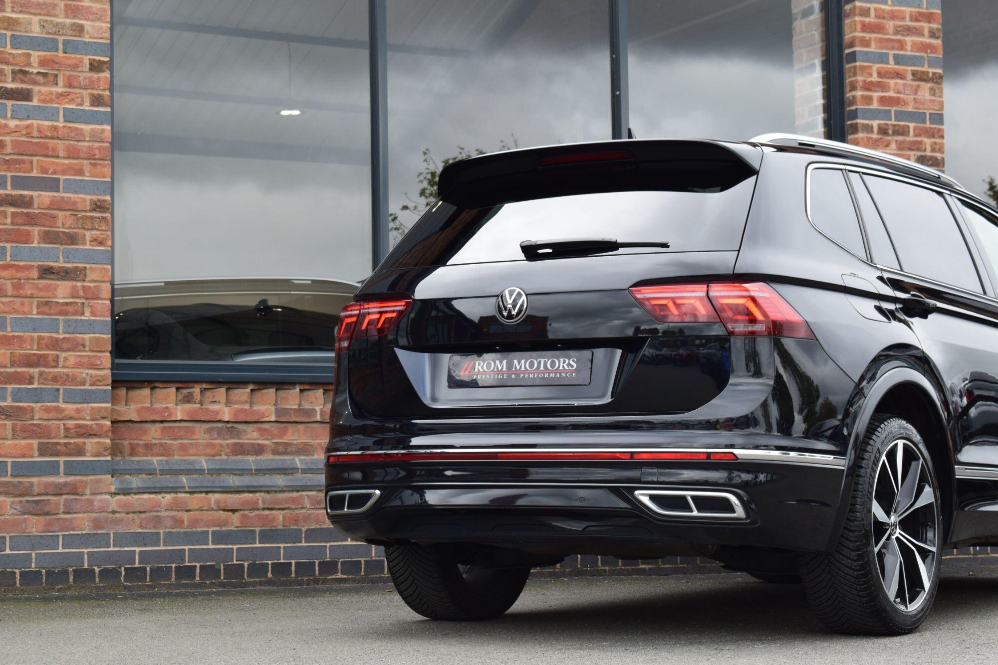 Volkswagen Tiguan Allspace view 44