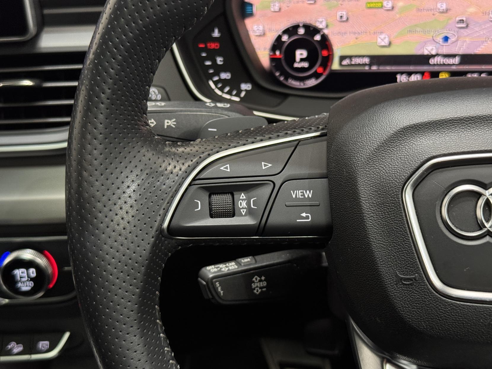 Audi Q5 view 43