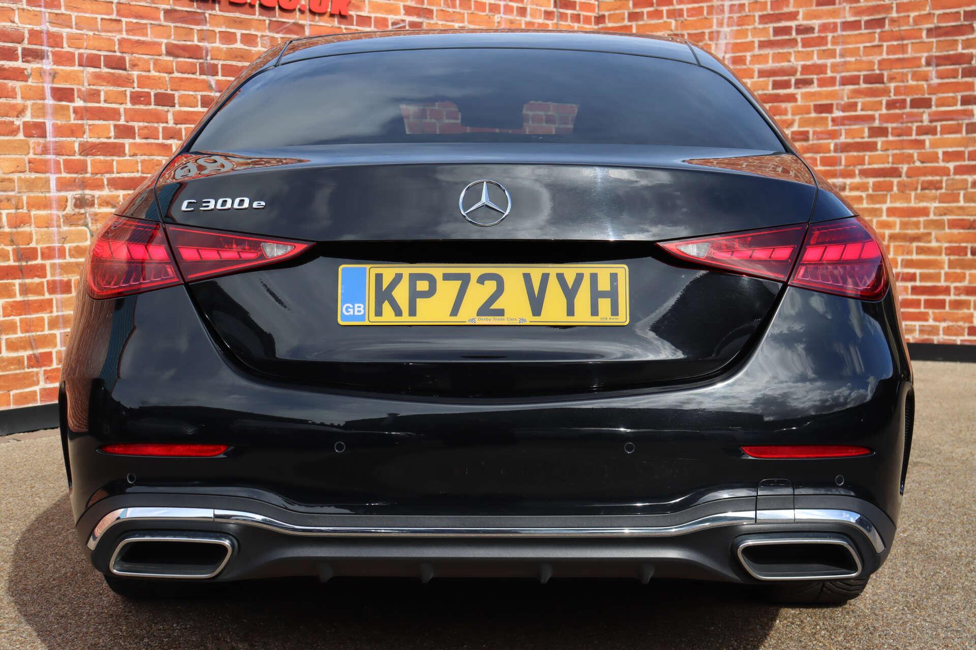 Mercedes-Benz C Class view 19