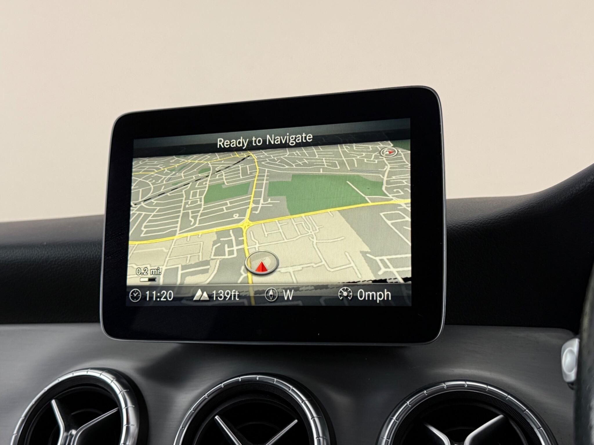 Mercedes-Benz CLA view 31