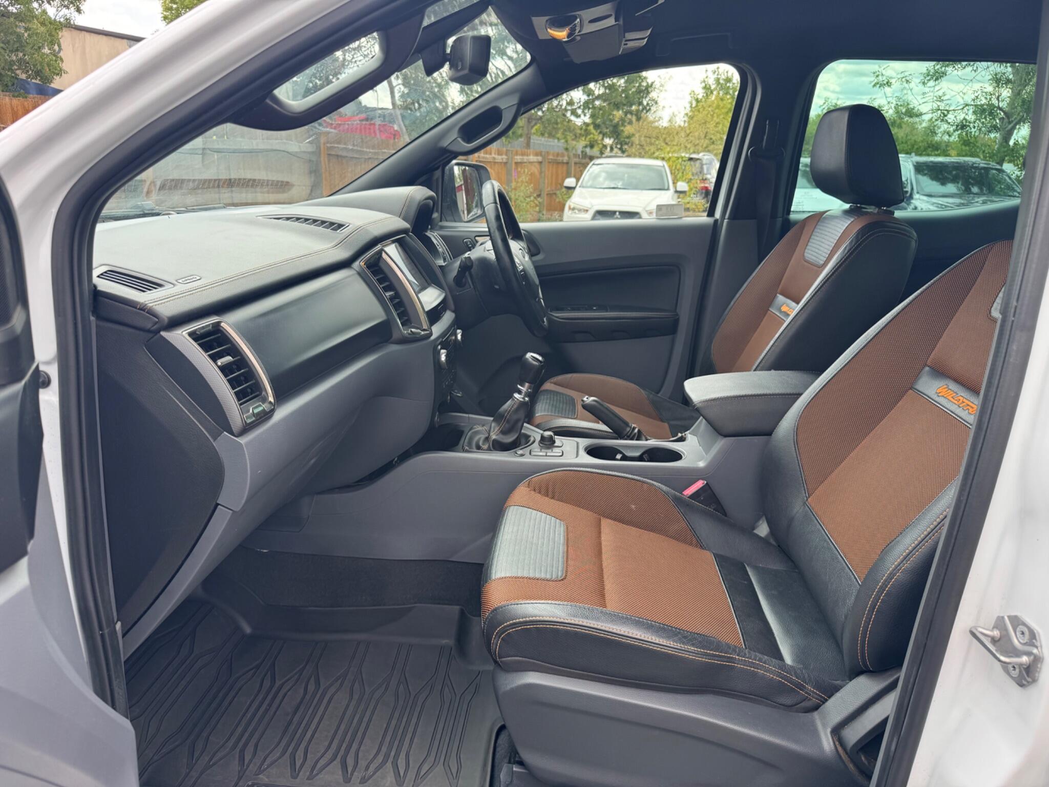 Ford Ranger view 35