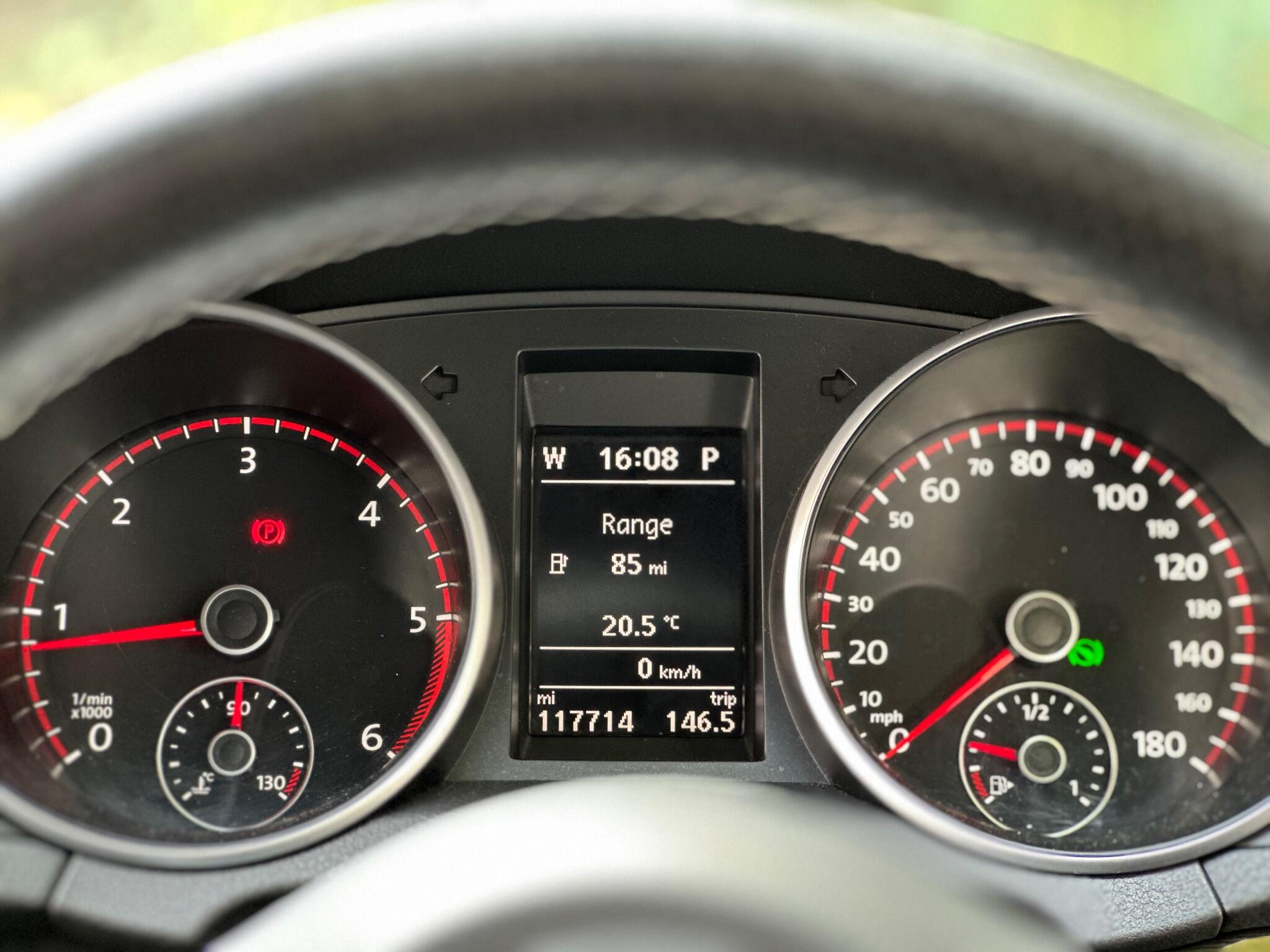 Volkswagen Golf view 24
