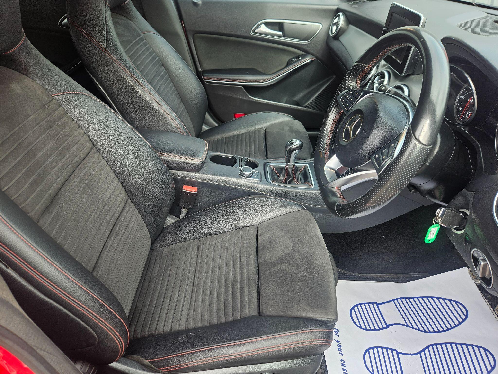 2017 Mercedes-Benz CLA image 14