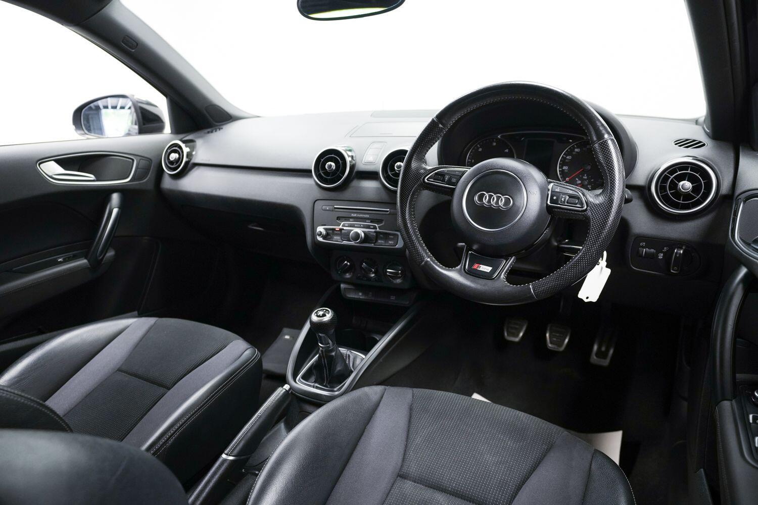 Audi A1 view 10