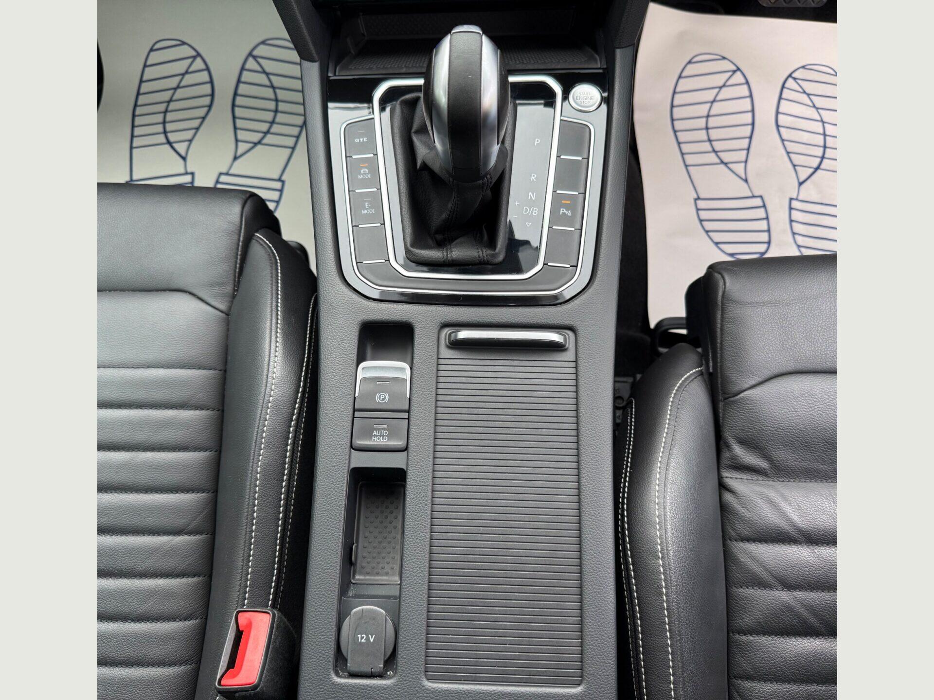 Volkswagen Passat view 59