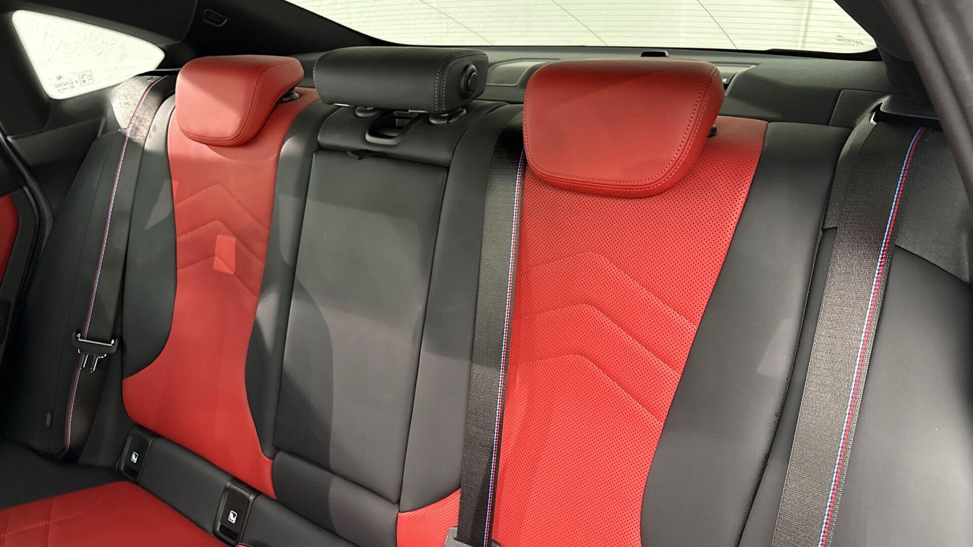 BMW 2 Series view 12