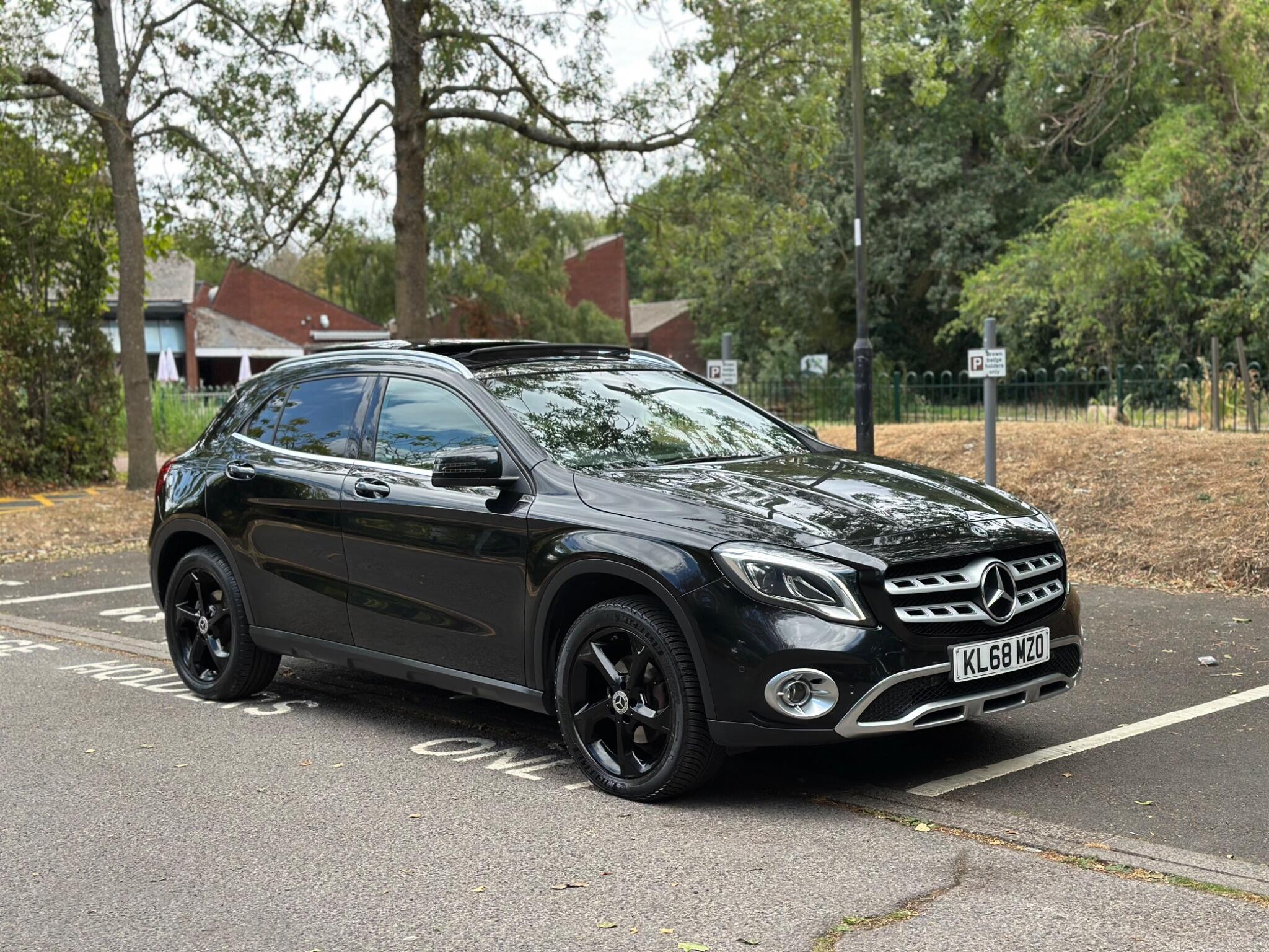 2019 Mercedes-Benz Gla in Black for sale