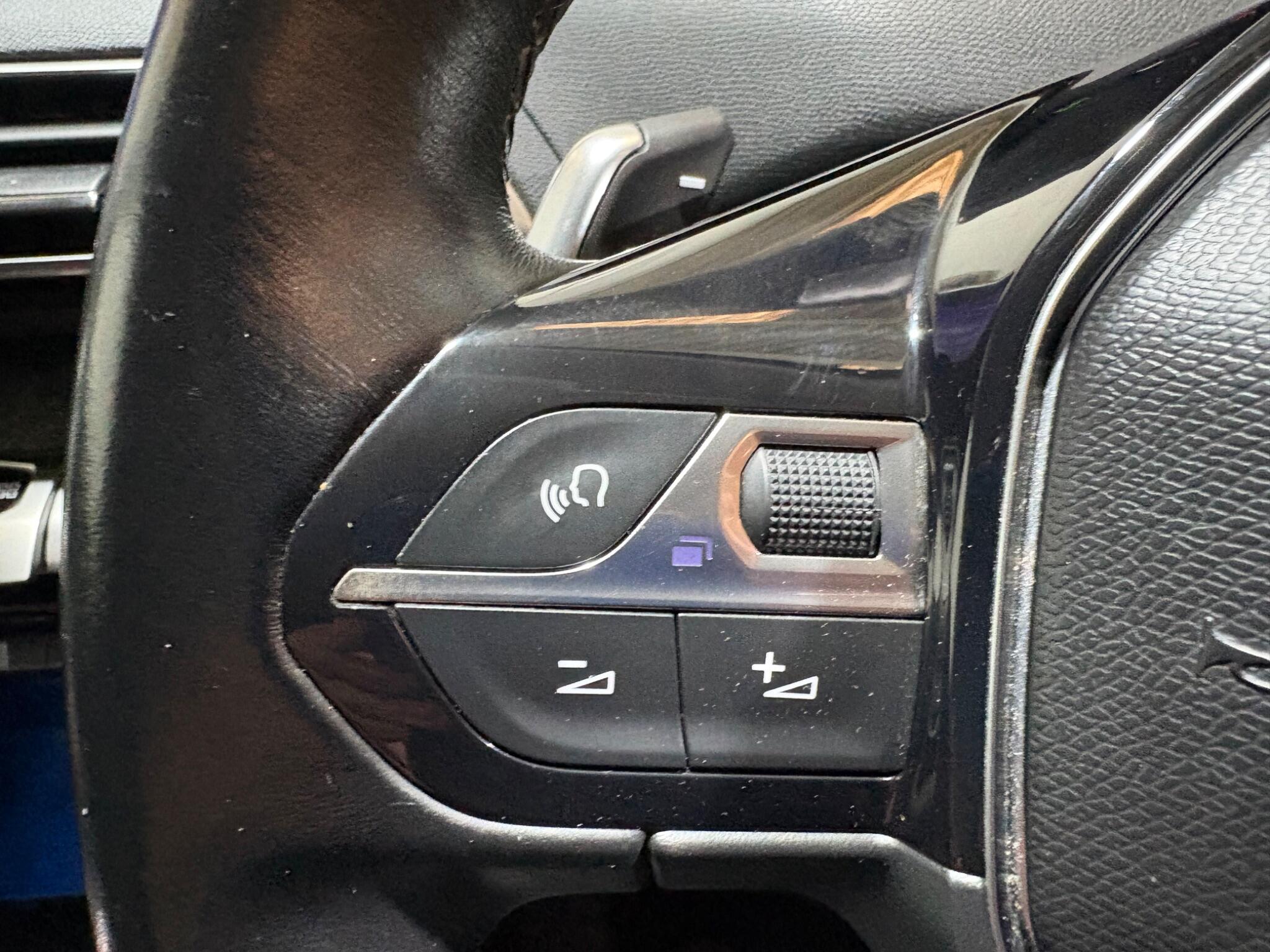 Peugeot 3008 view 29