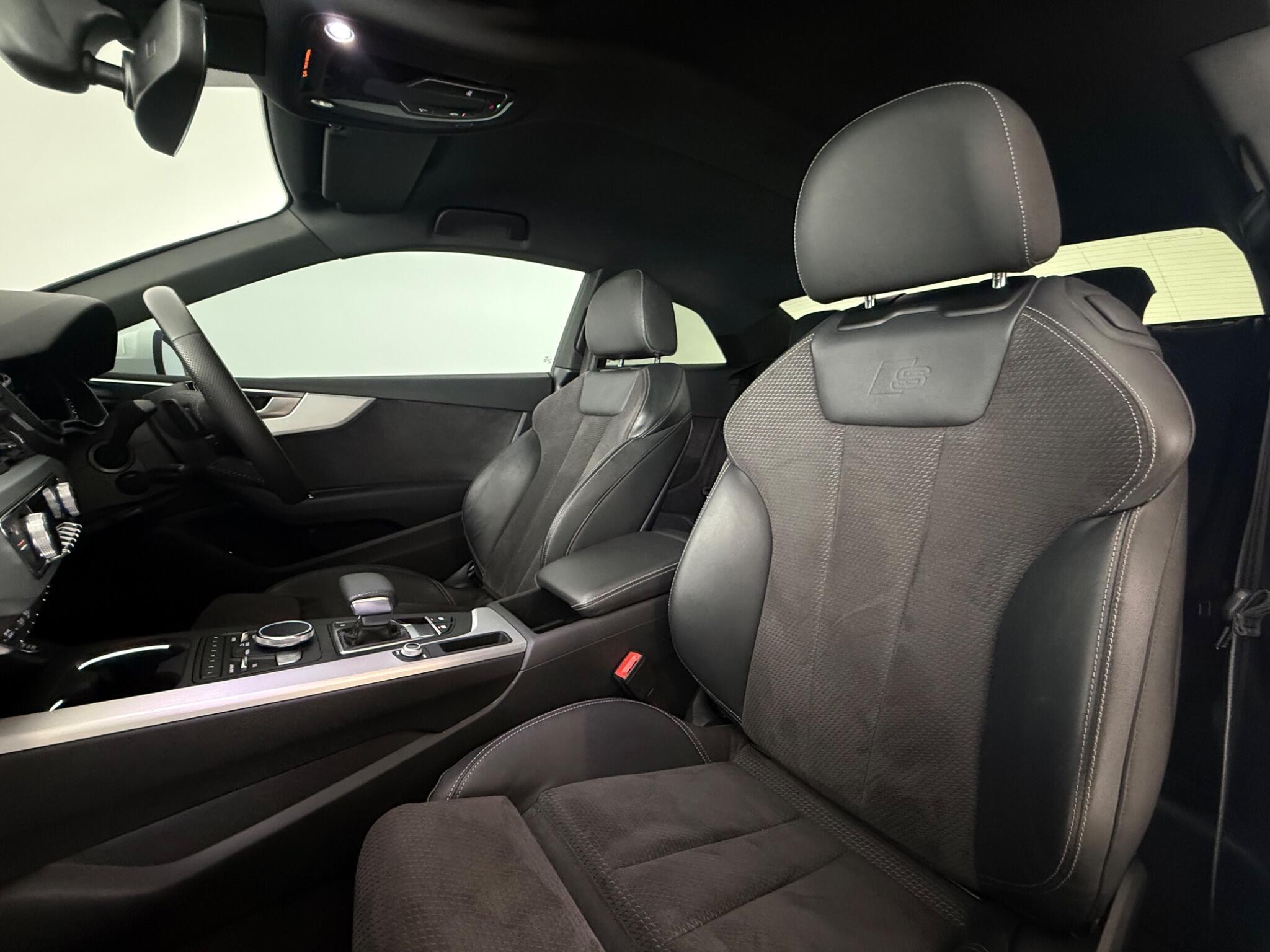 Audi A5 view 28