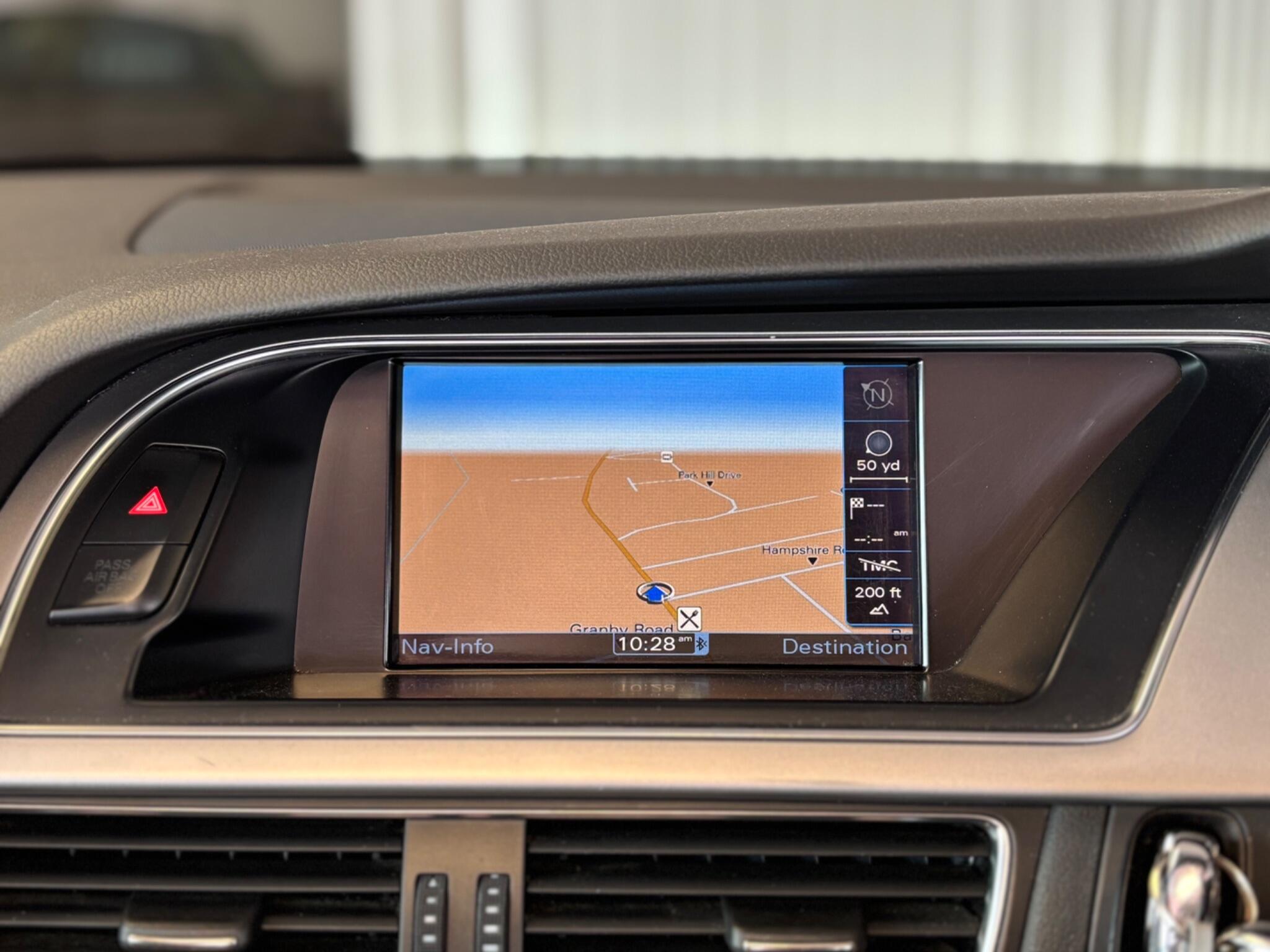 Audi A5 Cabriolet view 18