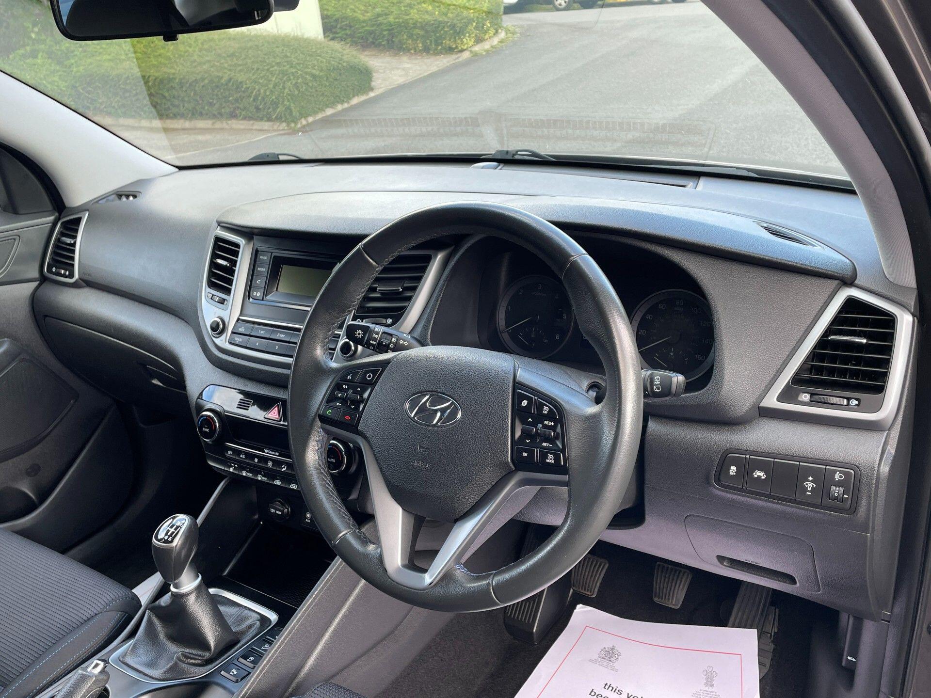 Hyundai Tucson view 13