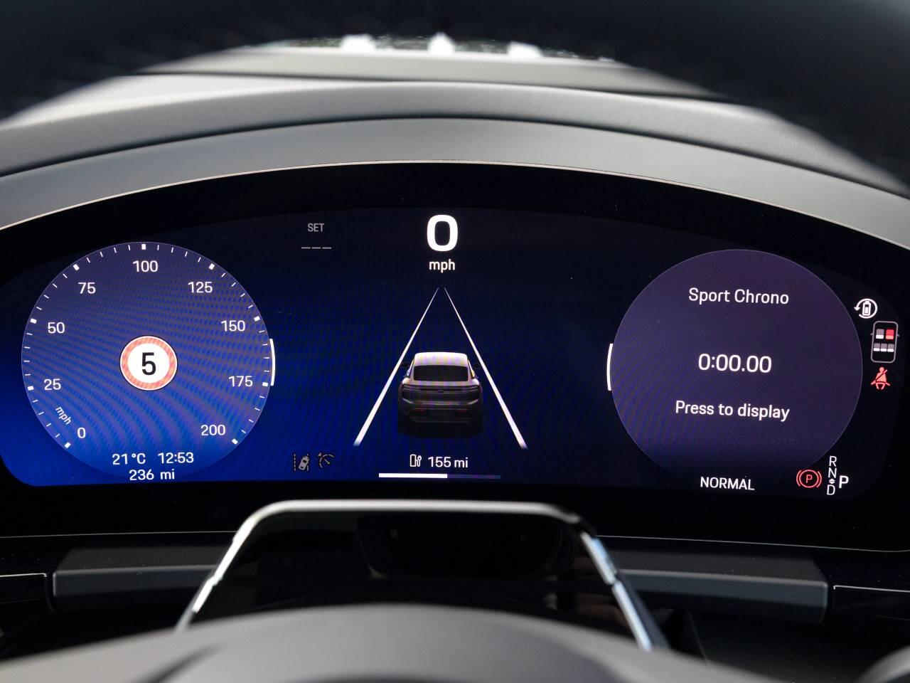 Porsche Macan view 51