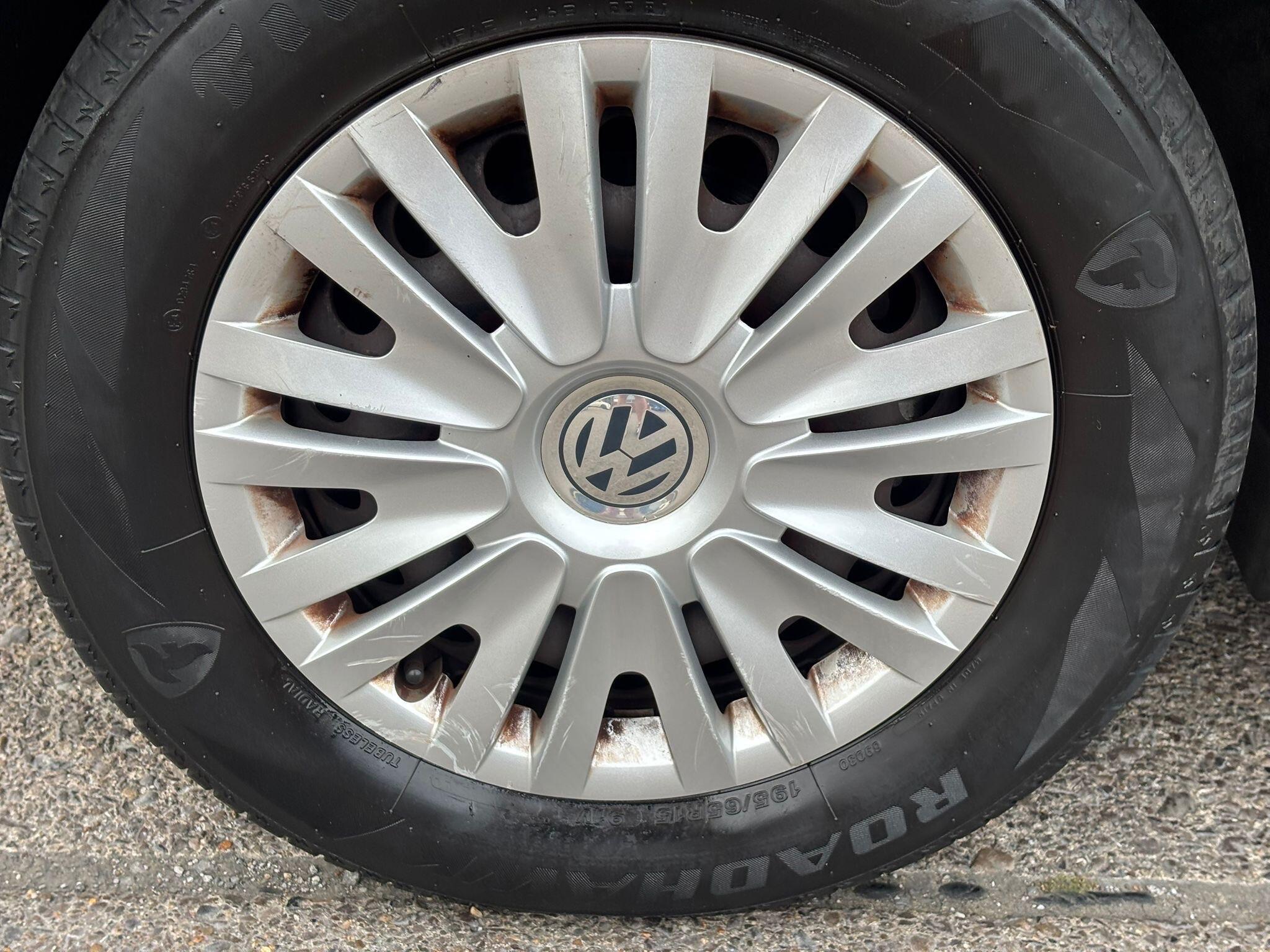 Volkswagen Golf view 44