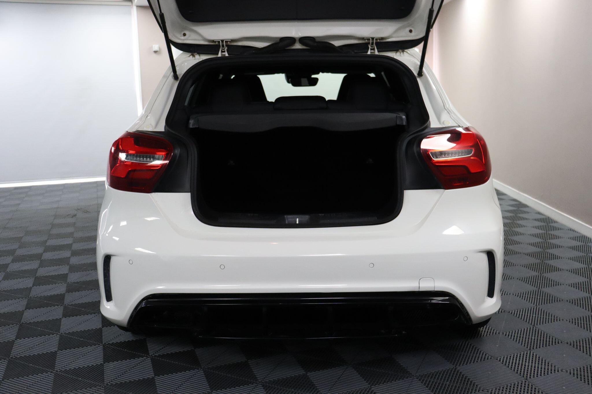Mercedes-Benz A Class view 14