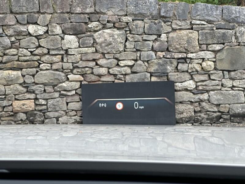 BMW X3 view 28
