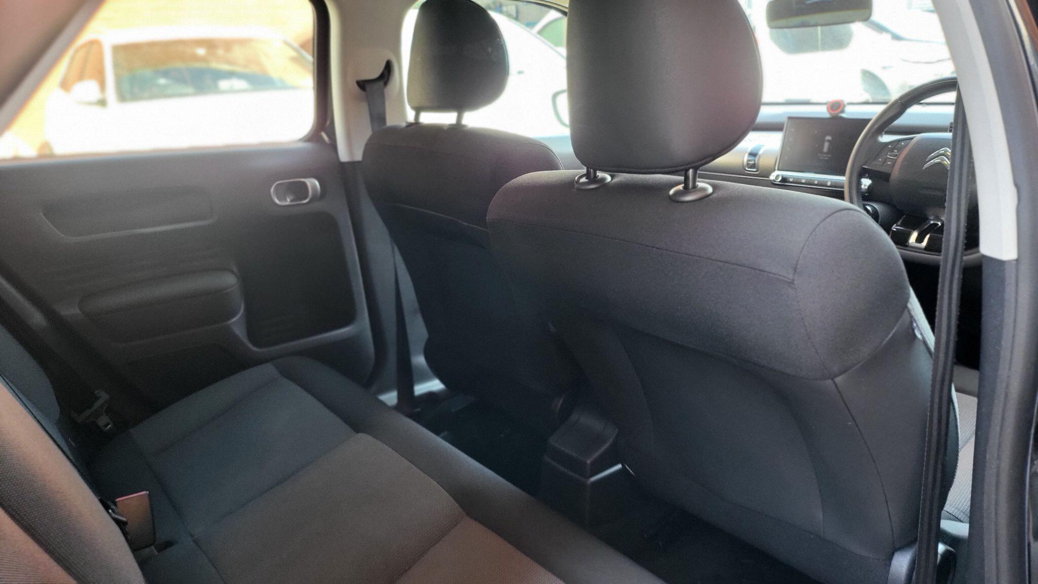 Citroen C4 Cactus view 17