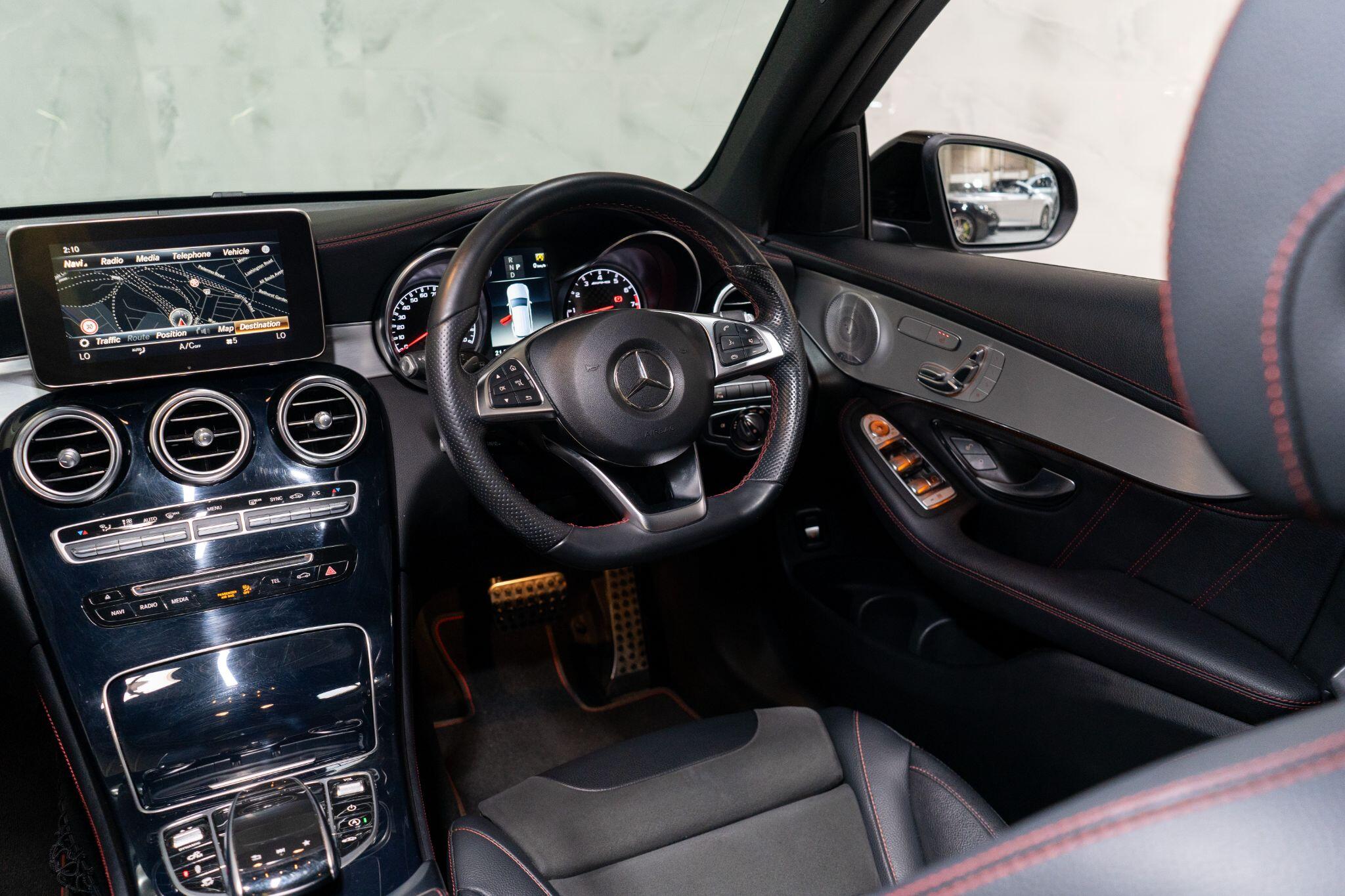Mercedes-Benz GLC view 18