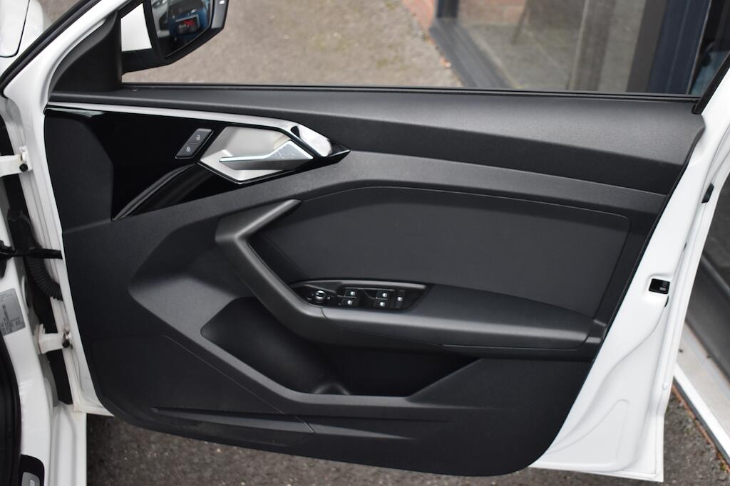 Audi A1 view 27