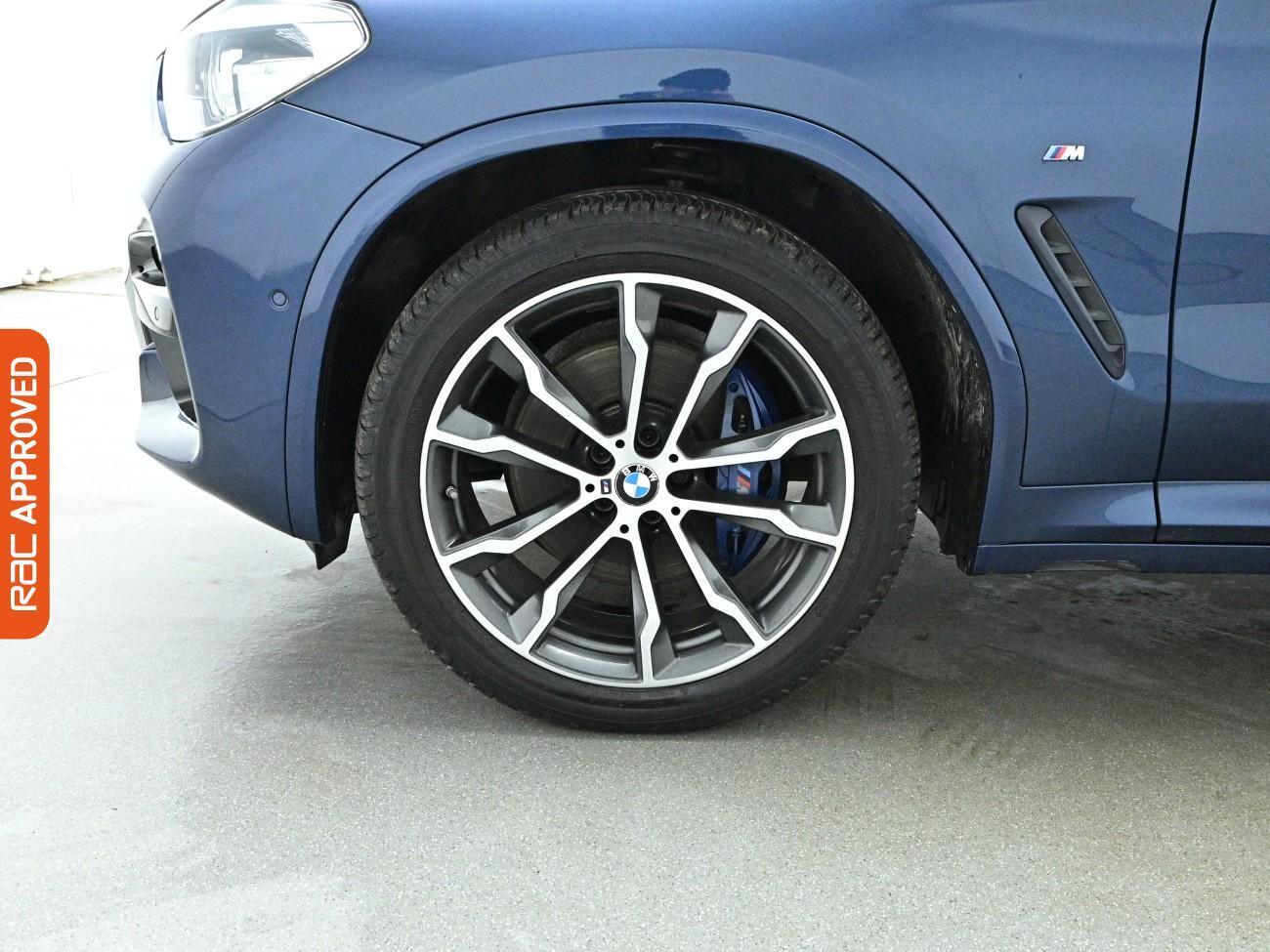 BMW X3 view 25