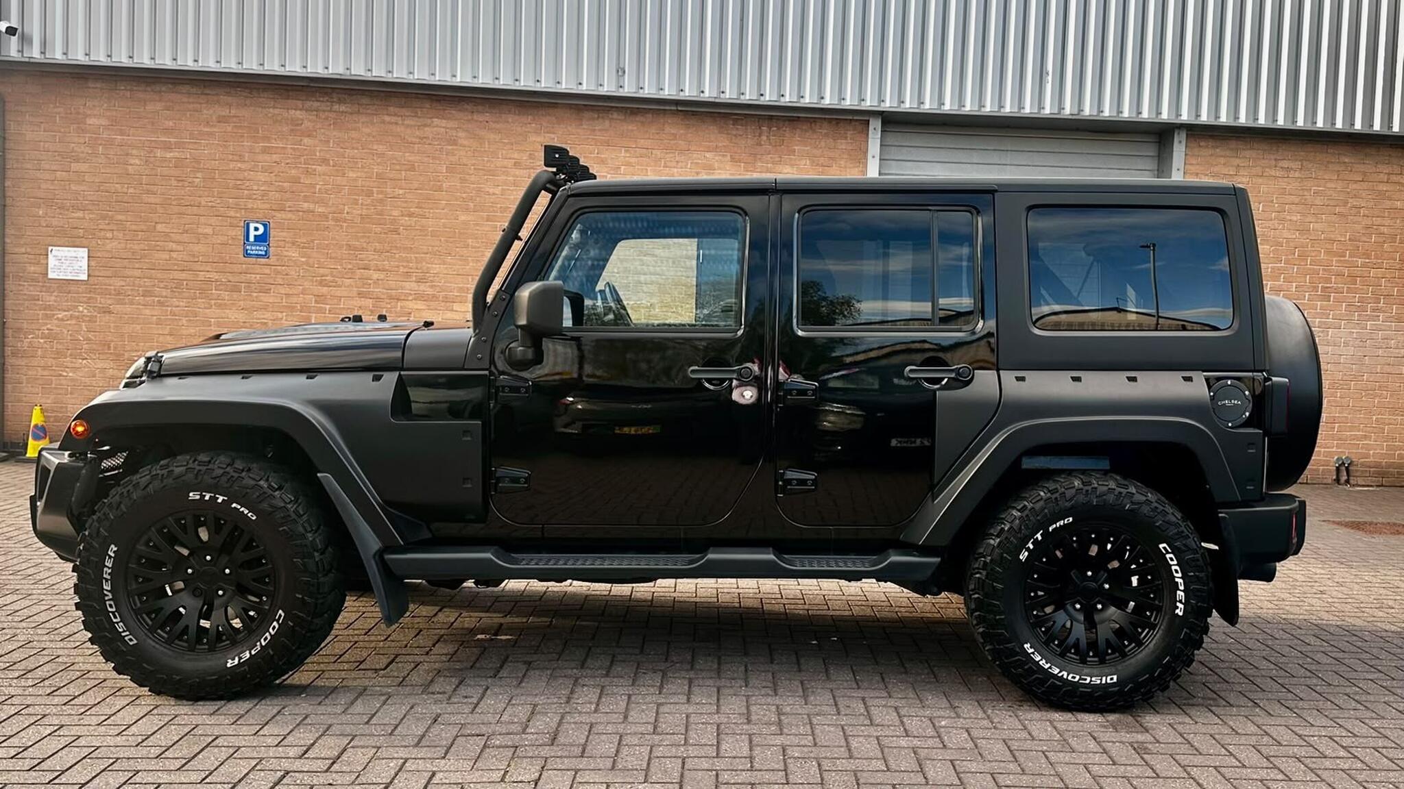 Jeep Wrangler view 15