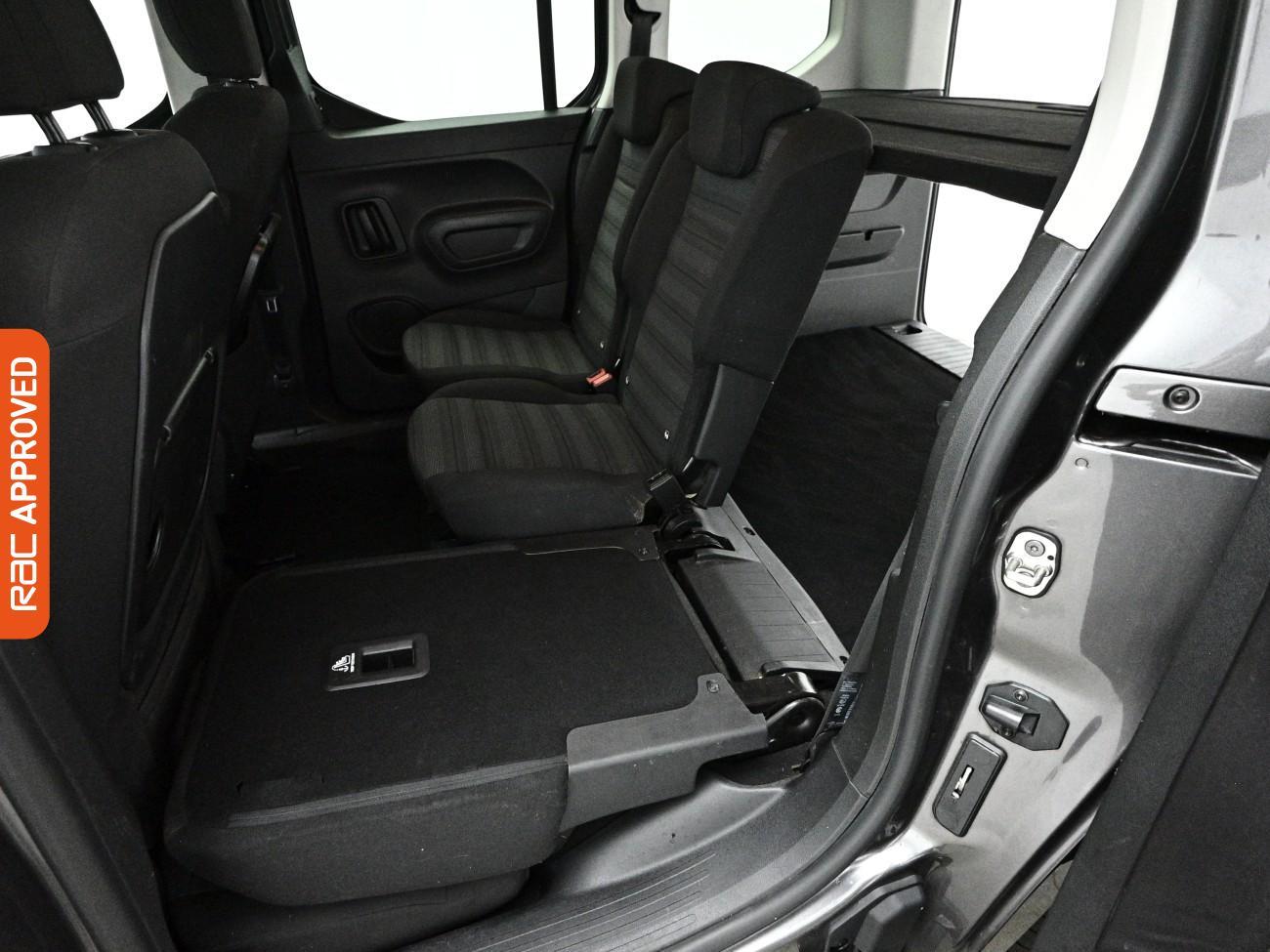 Vauxhall Combo Life view 25