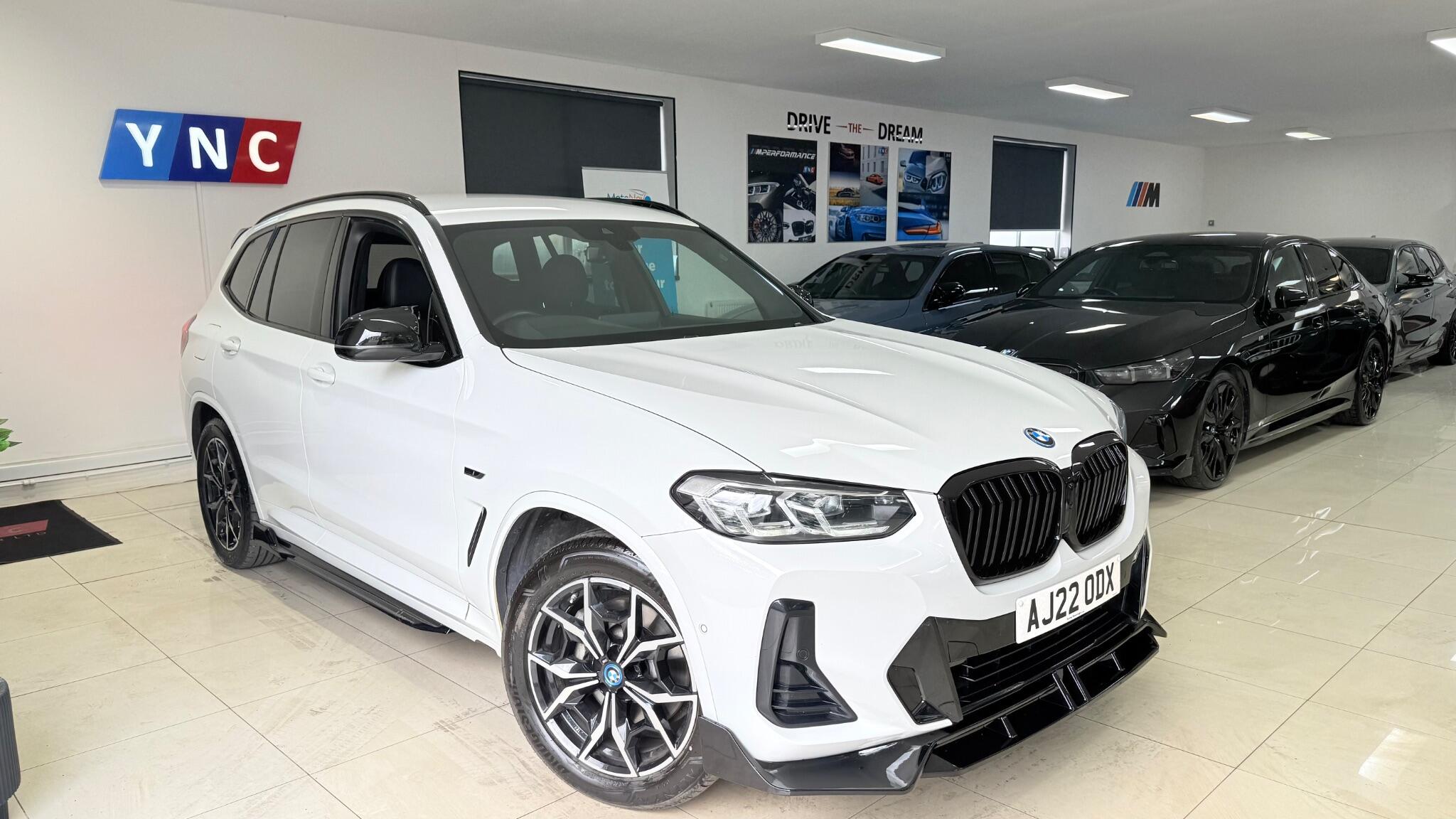 BMW X3 view 13