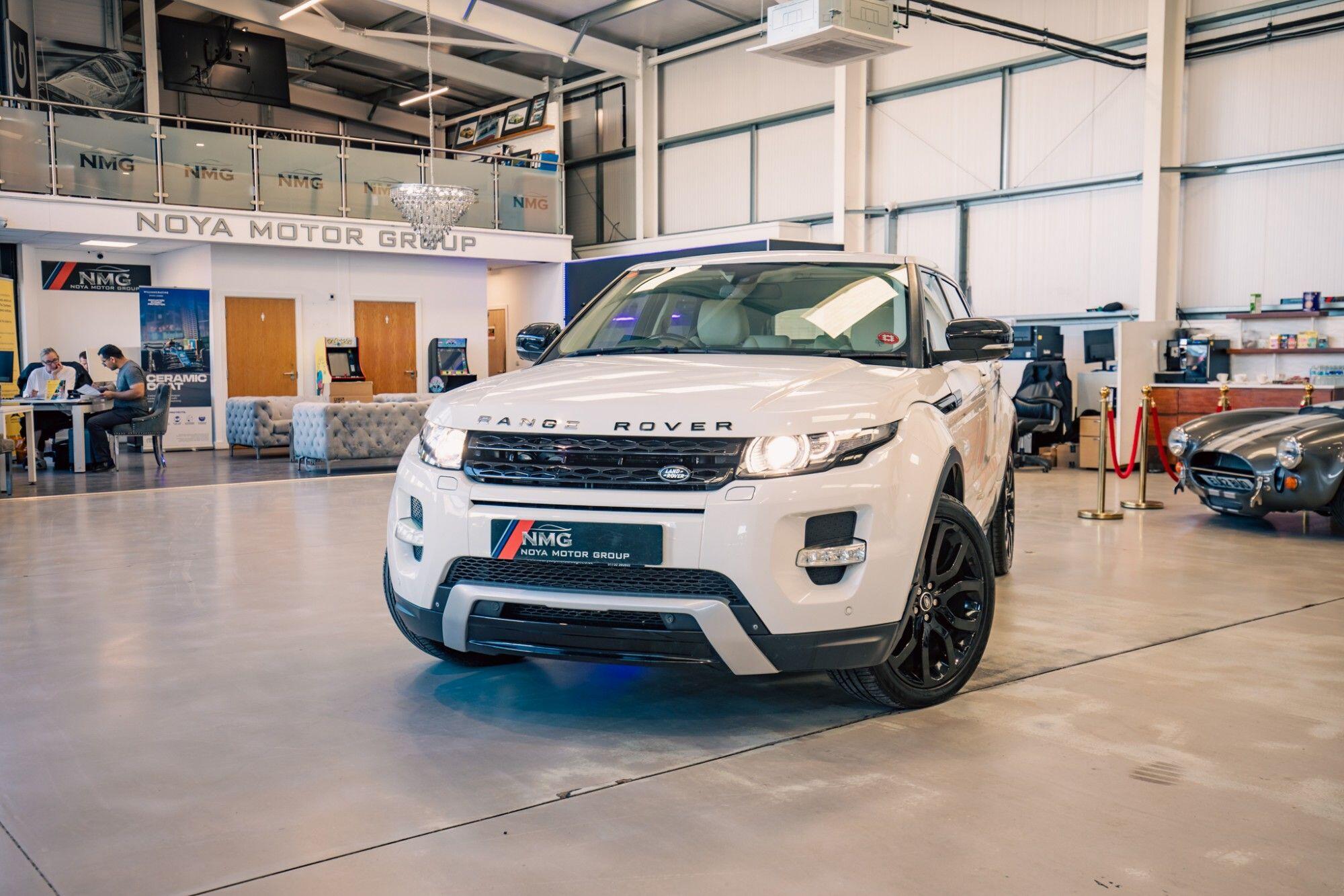 Land Rover Range Rover Evoque view 4