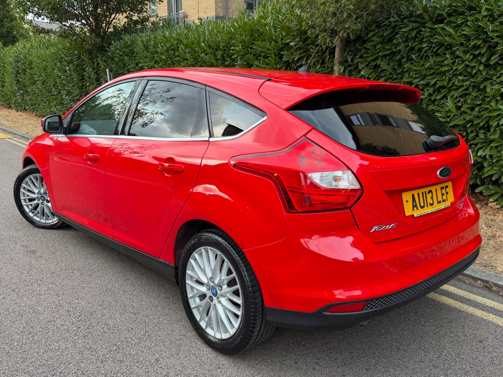 Ford Focus view 4