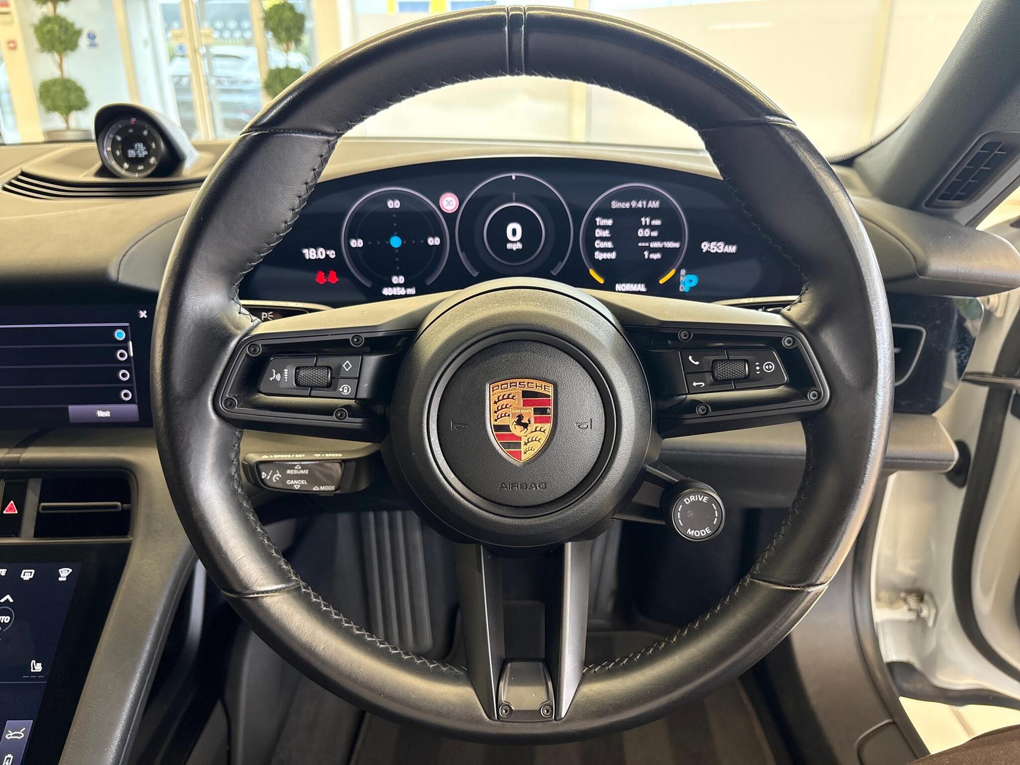 Porsche Taycan view 17