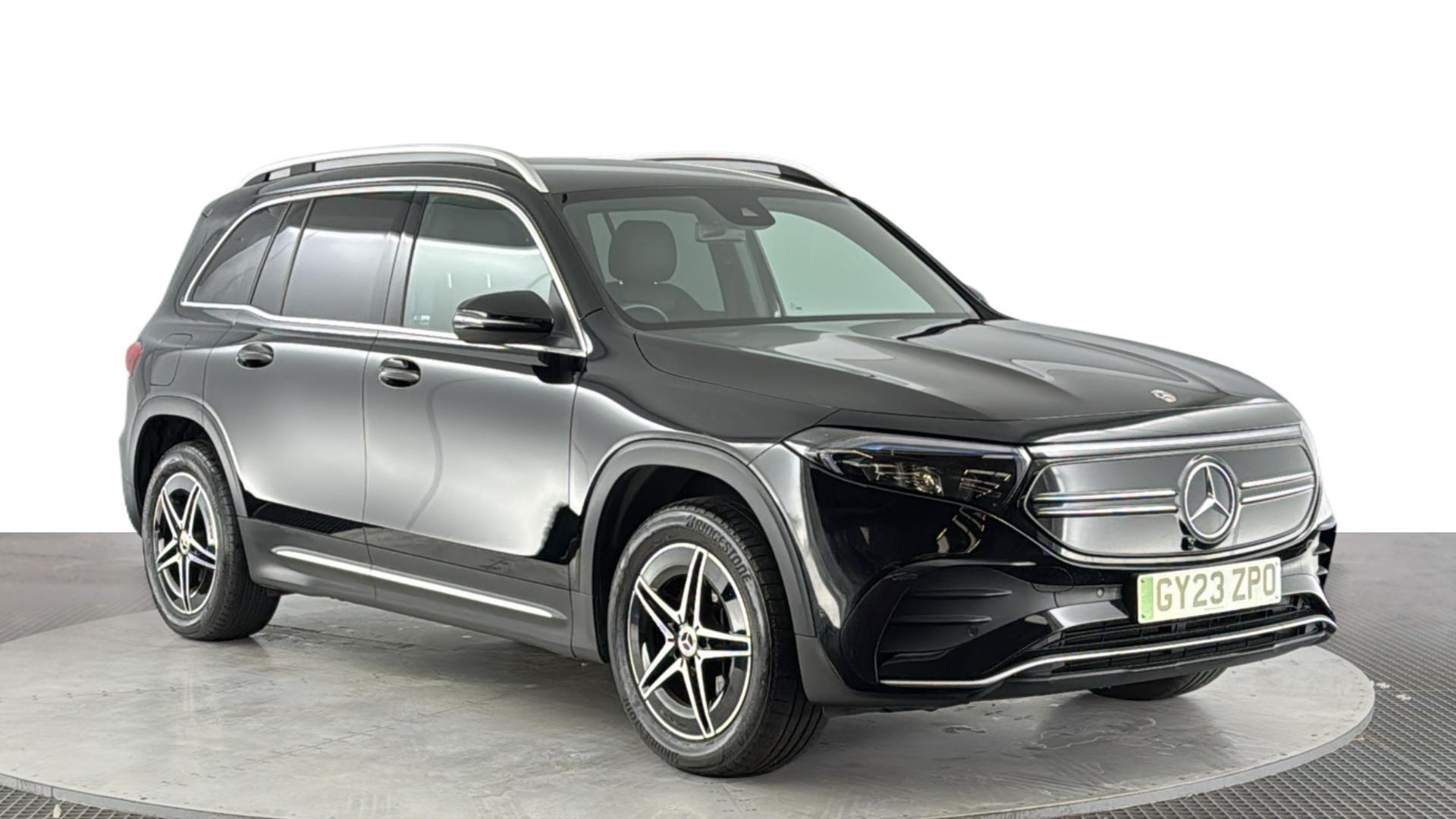Mercedes-Benz Eqb 300 view 2