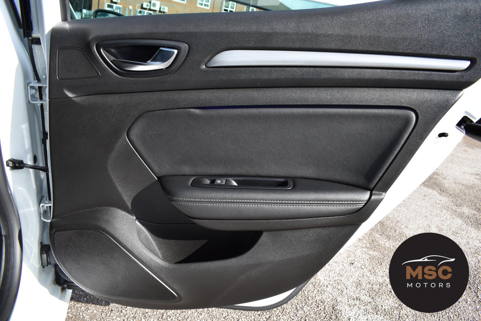 Renault Megane view 64