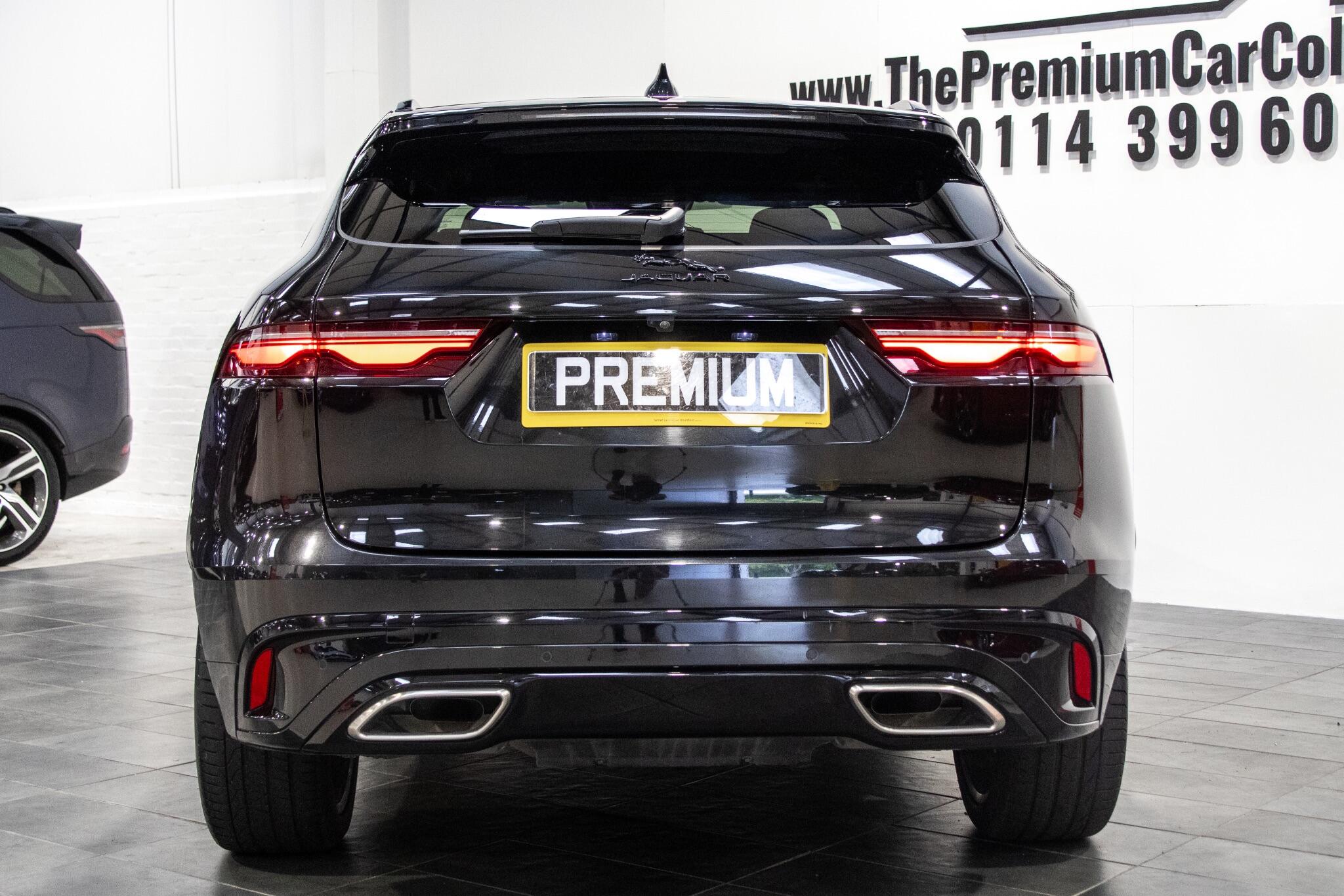 Jaguar F-Pace view 9