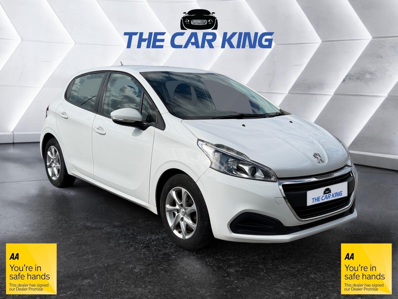 Peugeot 208 main image