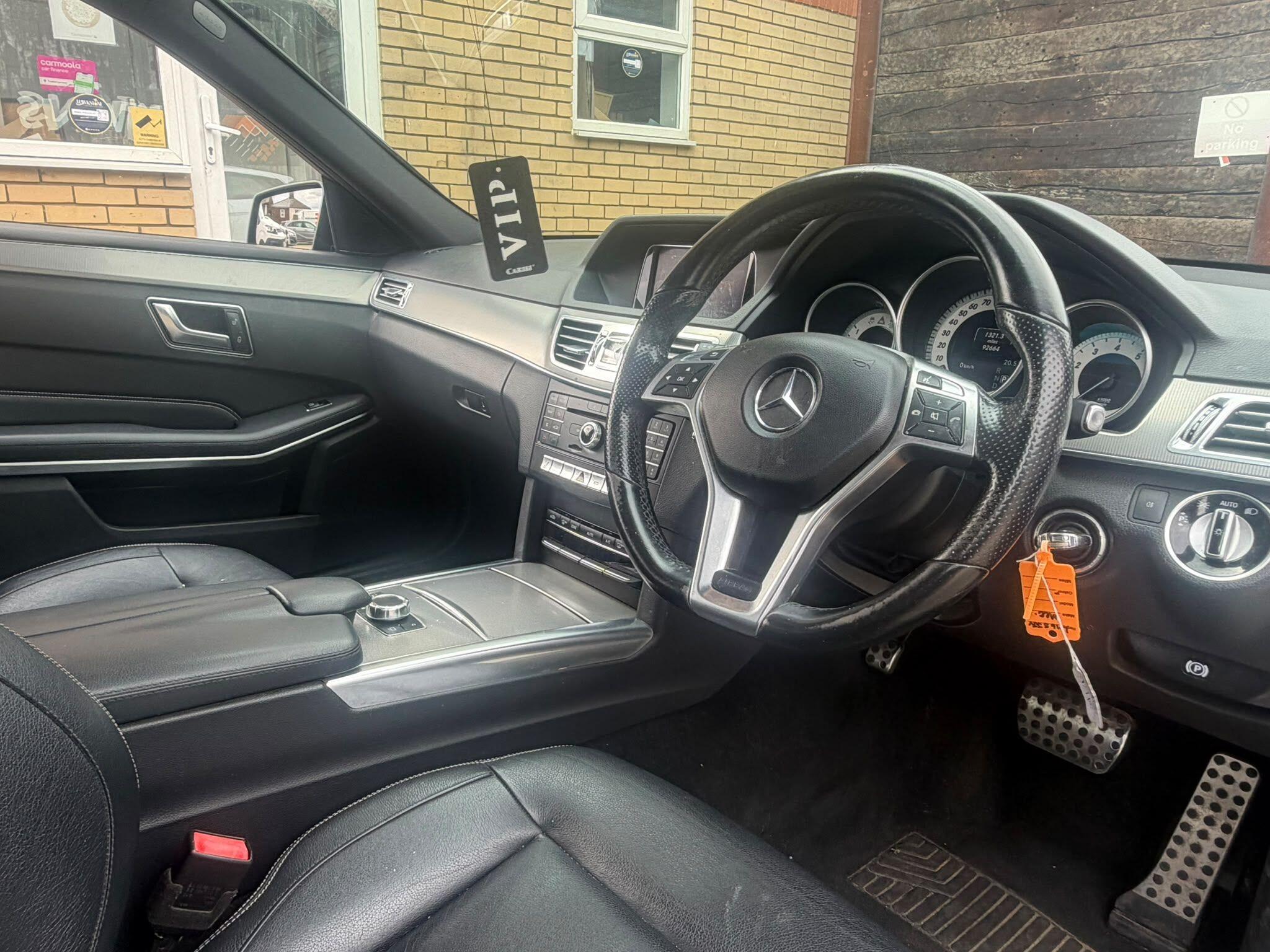 Mercedes-Benz E Class view 9