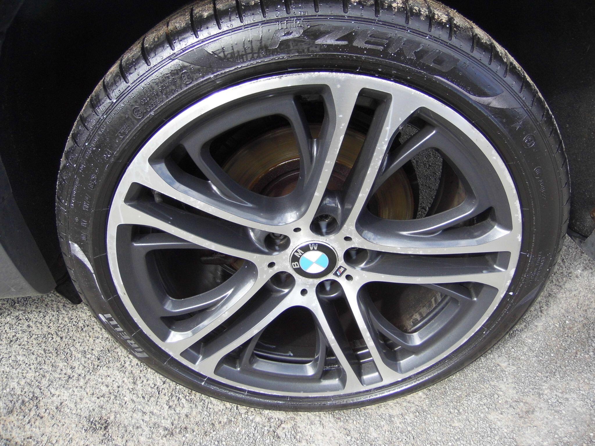 BMW X3 view 14