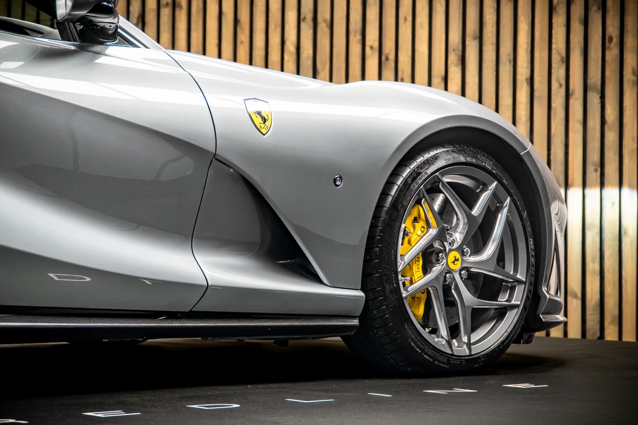 Ferrari 812 view 13