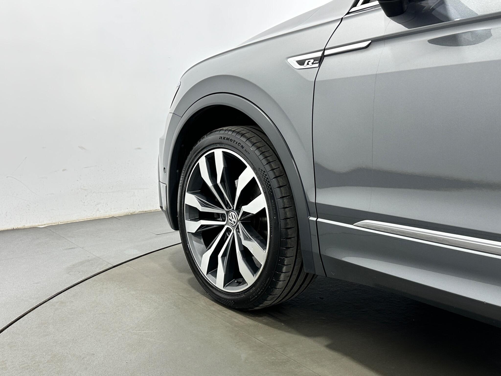 Volkswagen Tiguan view 53