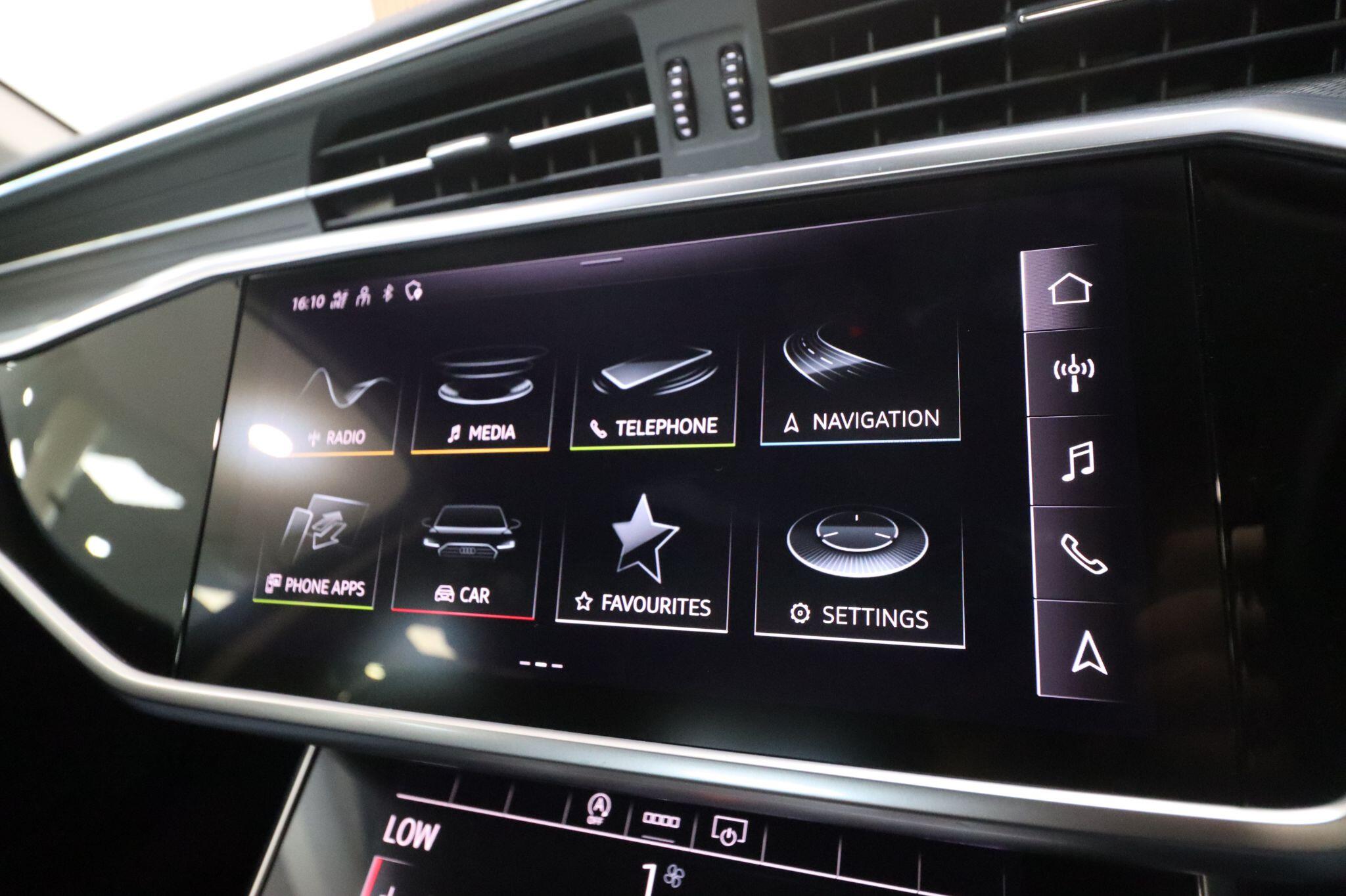 Audi A6 Saloon view 26