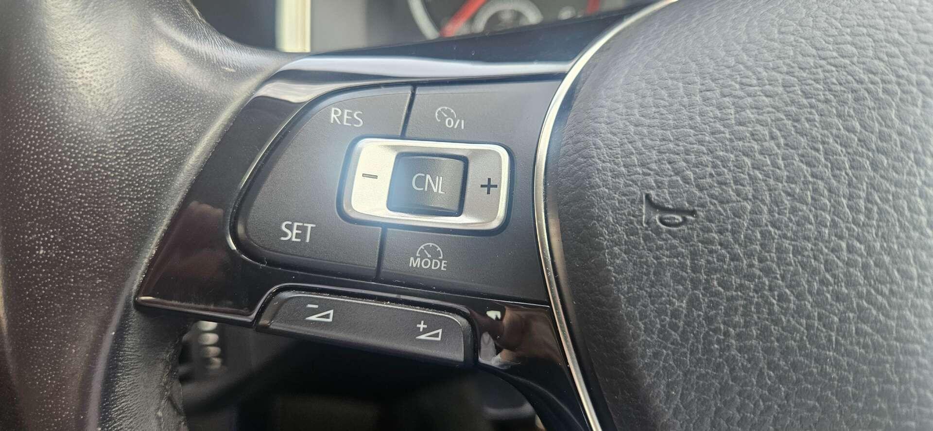Volkswagen Polo view 21