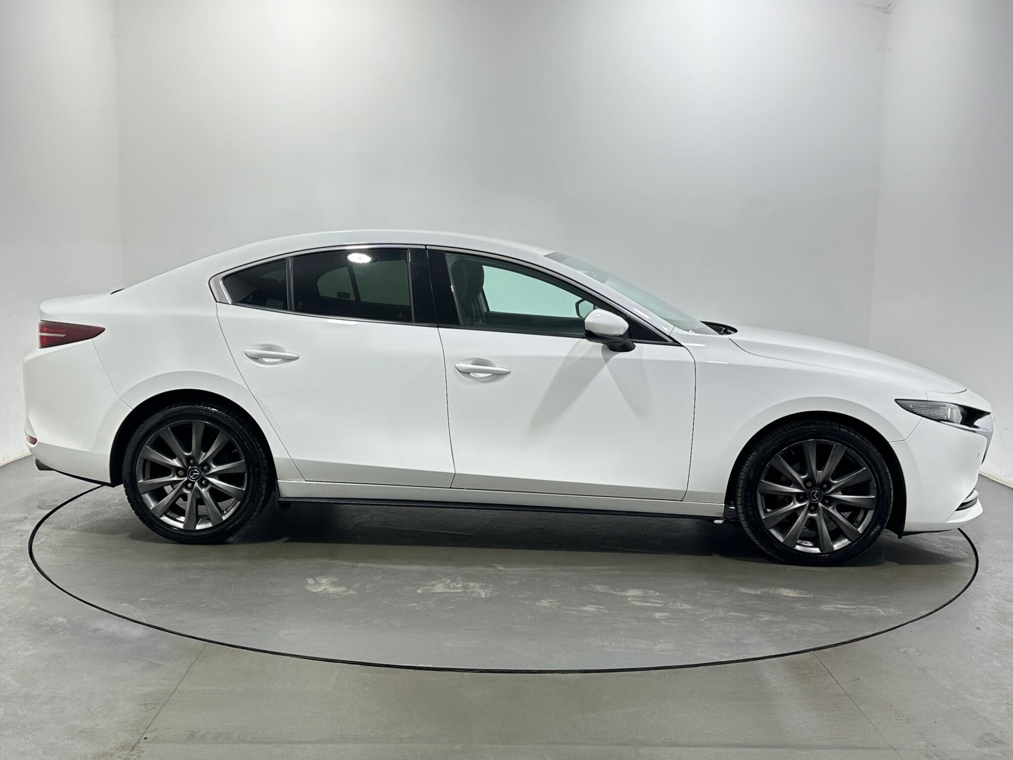 Mazda Mazda3 view 9