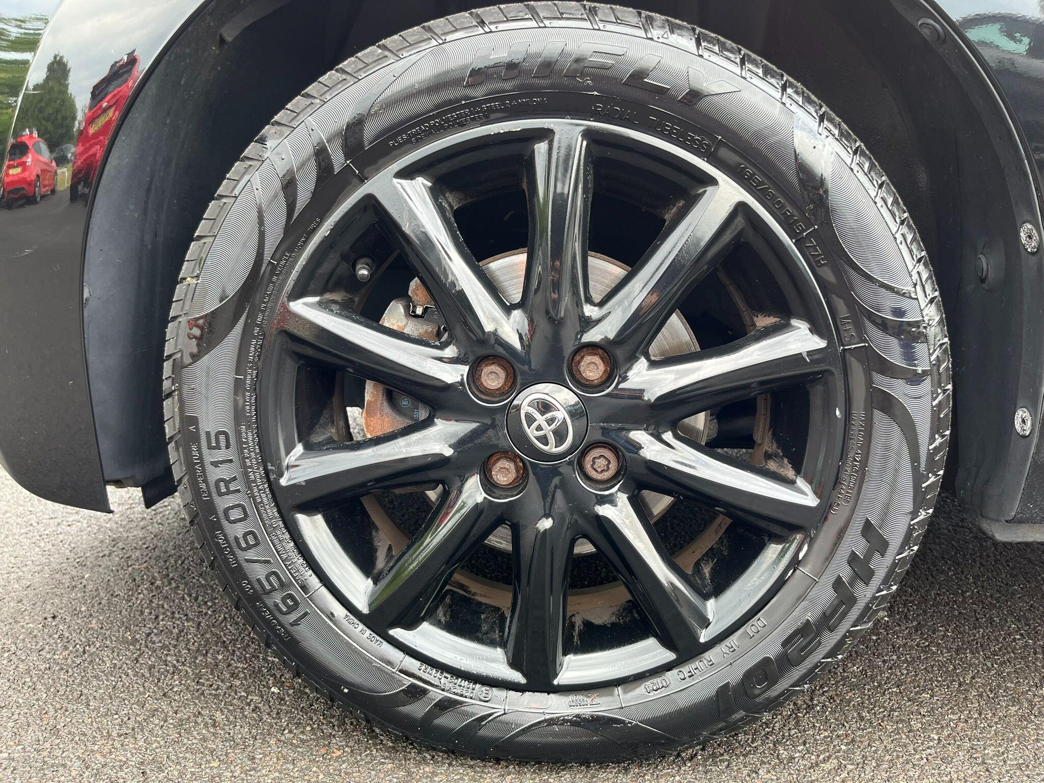 Toyota Aygo view 42