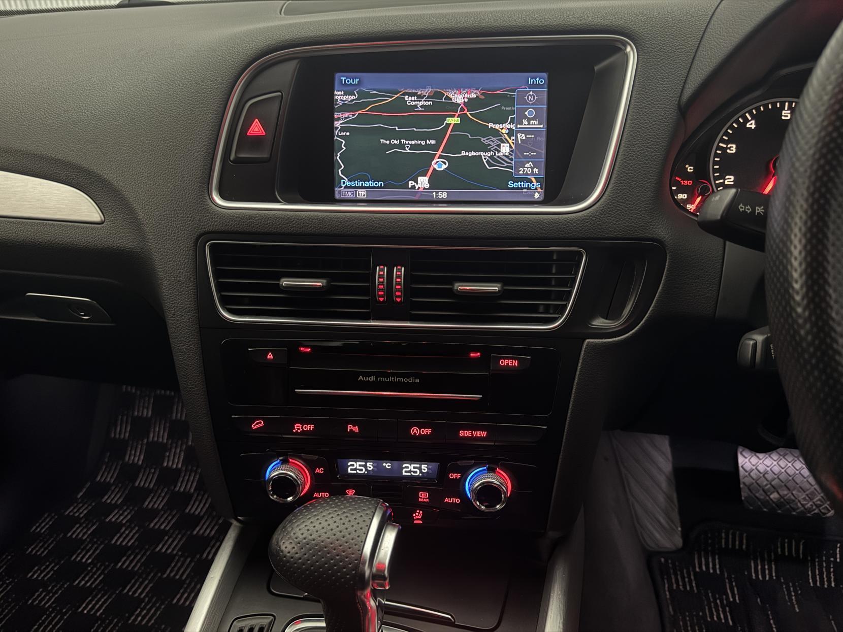 Audi Q5 view 65