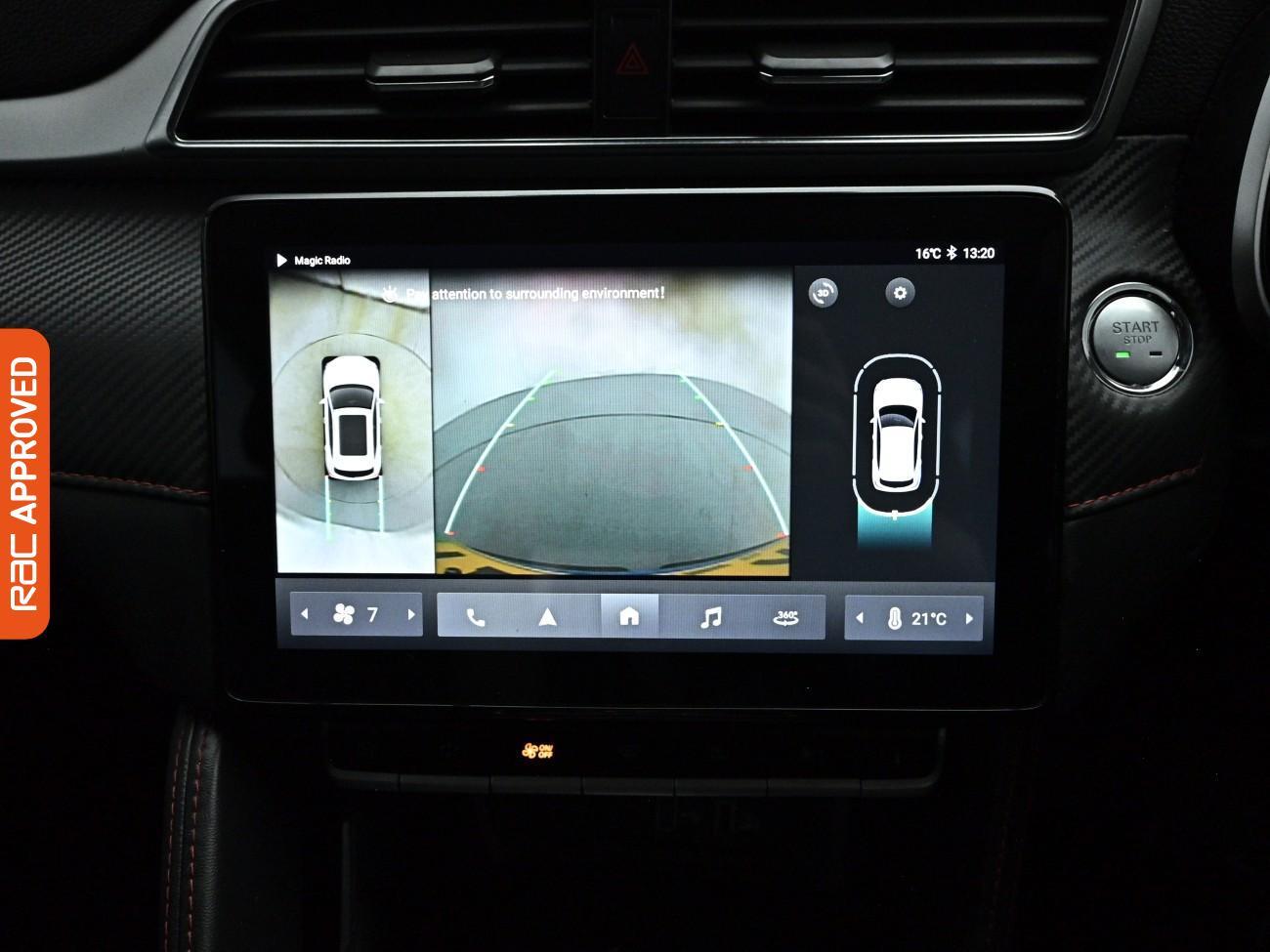 MG ZS view 16