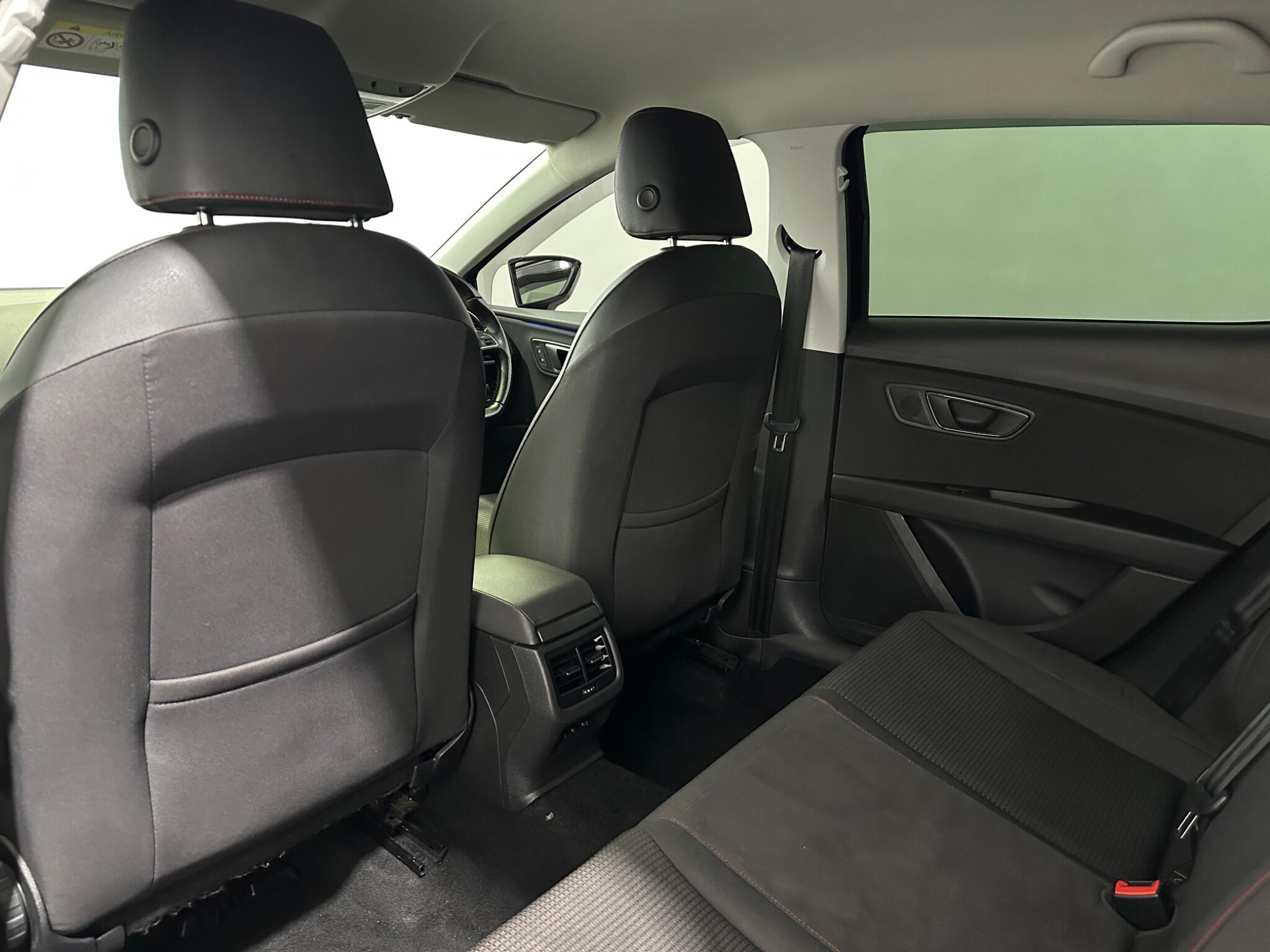 Seat Leon view 37