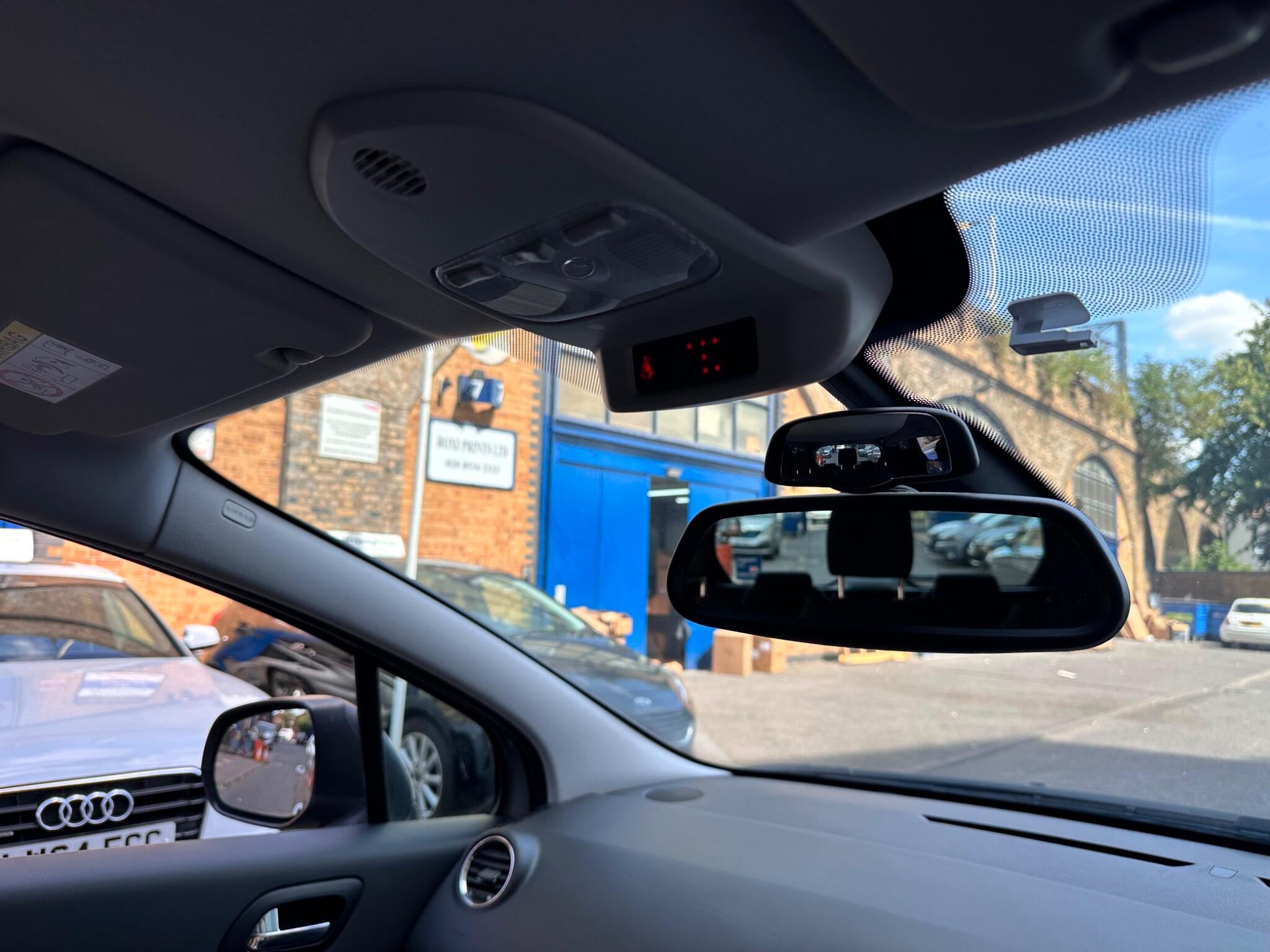 Peugeot 5008 view 44