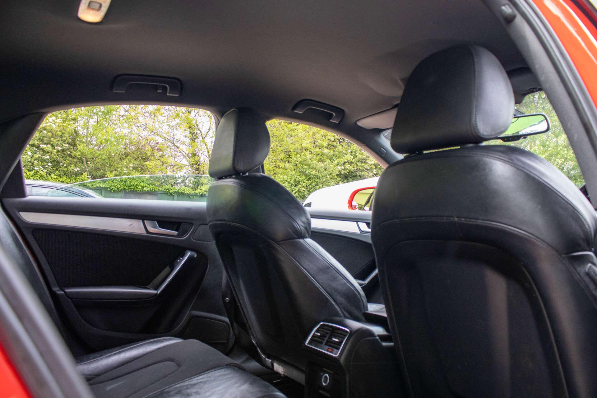 Audi A4 view 8