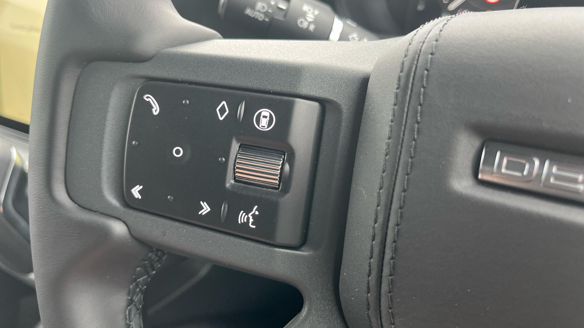 Land Rover Defender view 46