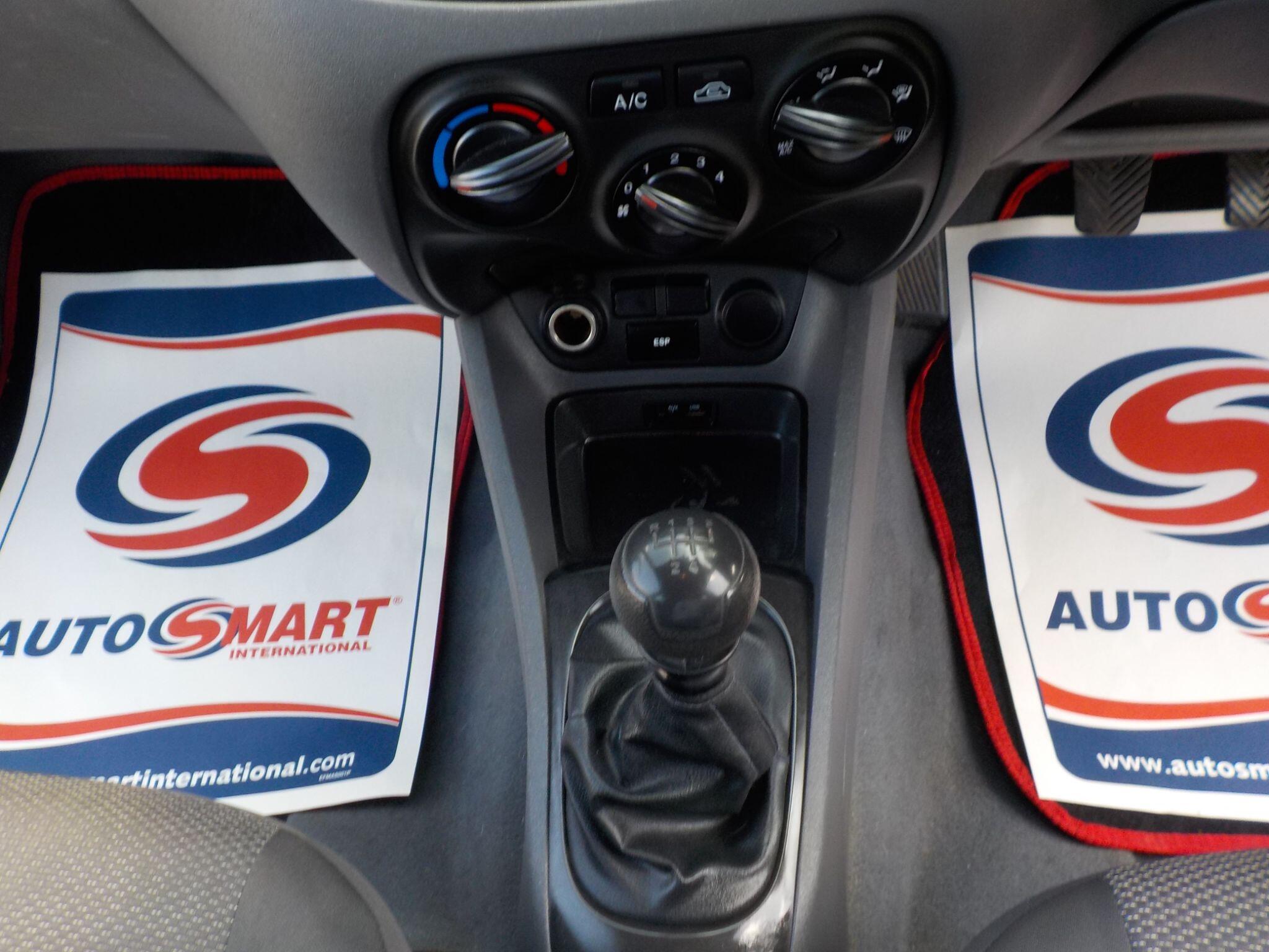 Kia Rio 1.5 CRDi Domino 5dr