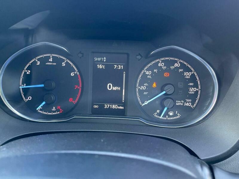 2017 Toyota Yaris 1.5 VVT-i Icon Euro 6 5dr • 37,180 miles image 36